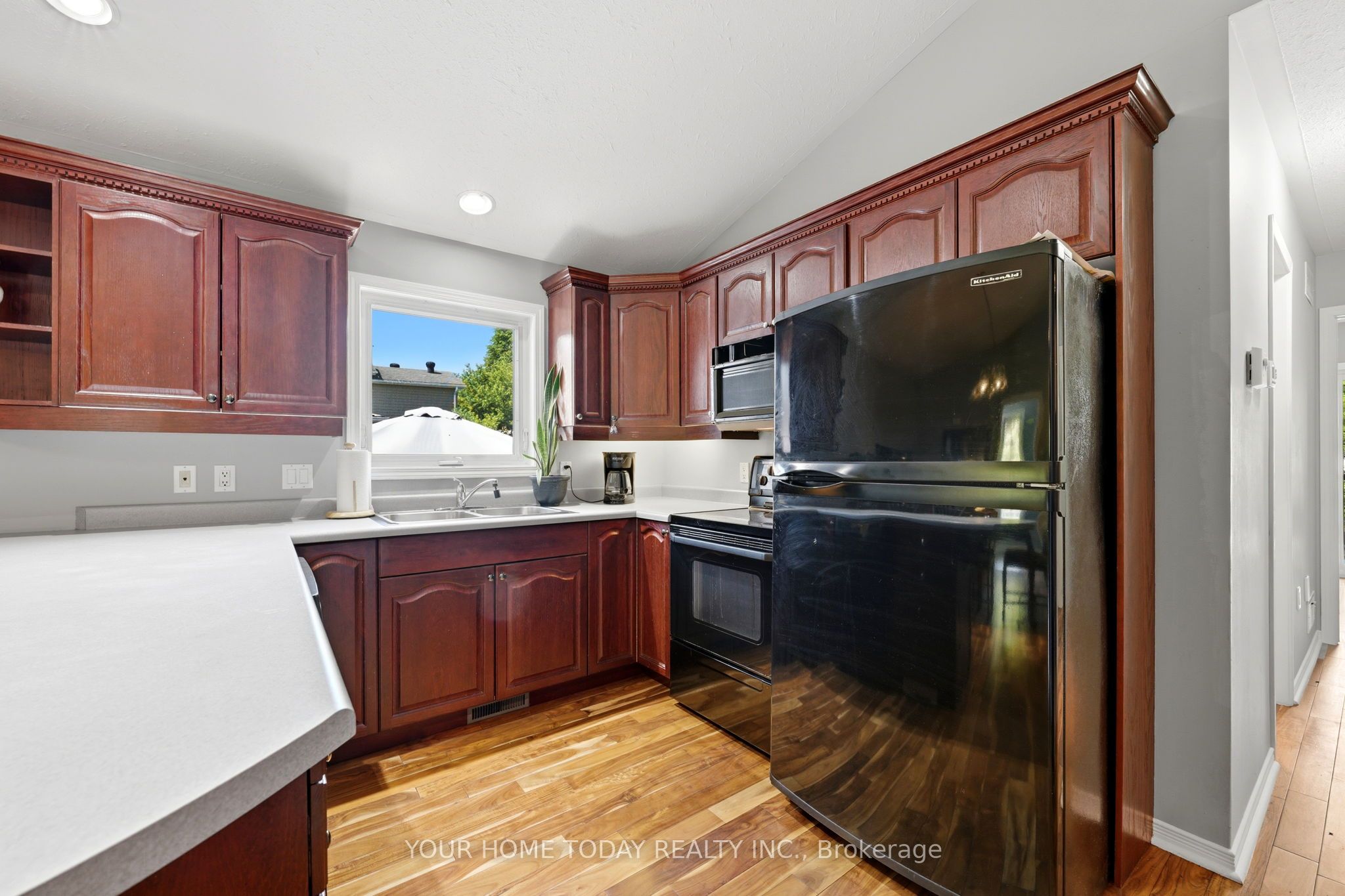 16 Normandy Boulevard Property Photo 16