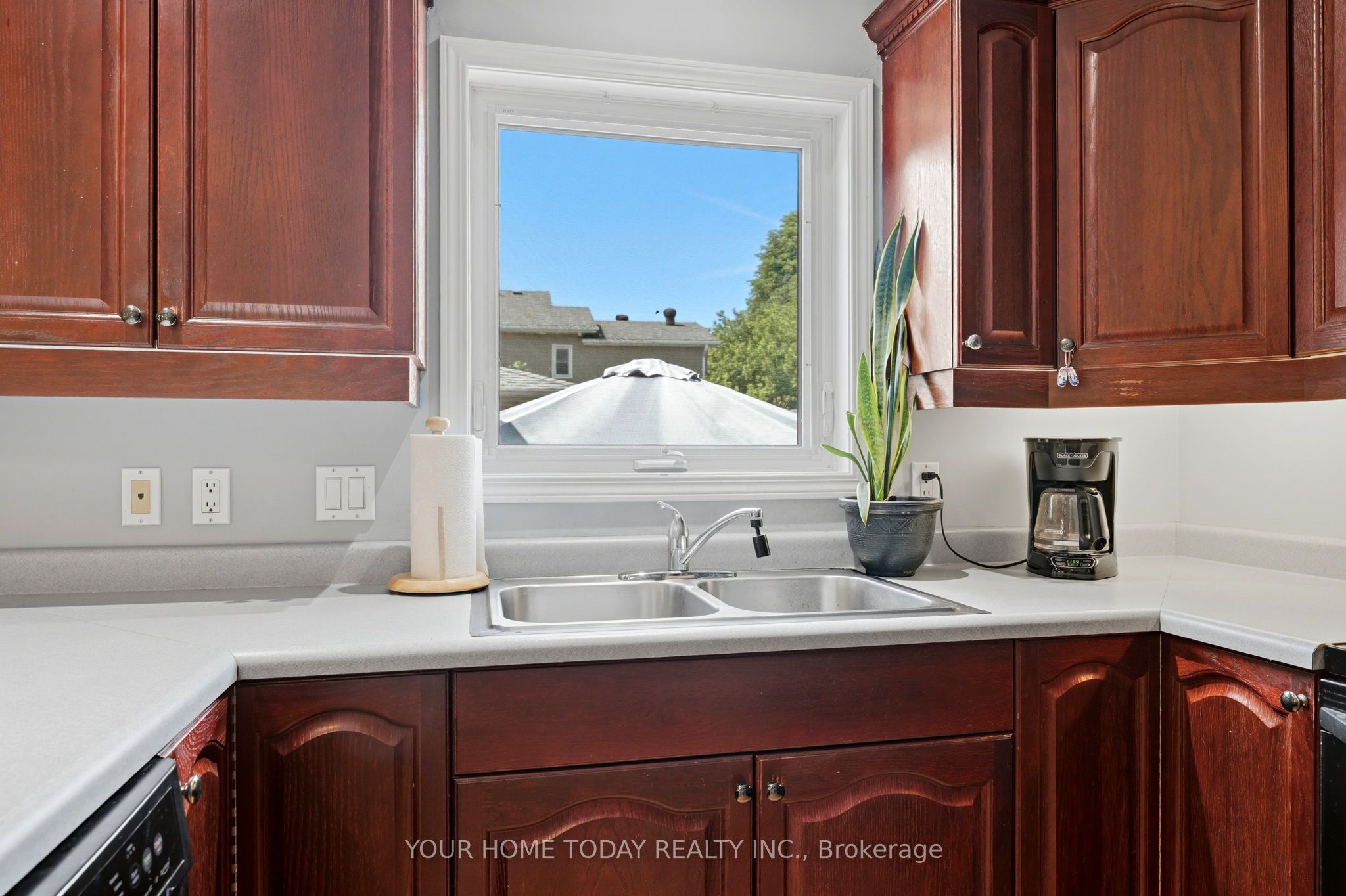 16 Normandy Boulevard Property Photo 18