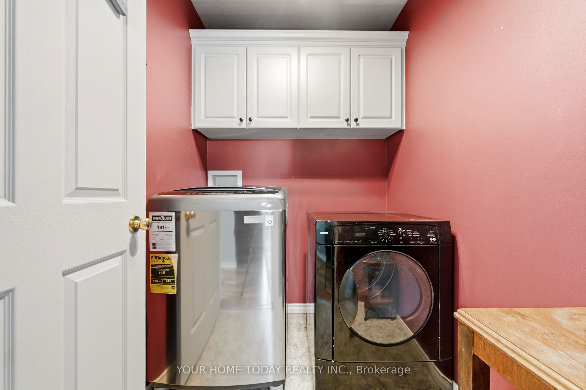 16 Normandy Boulevard Property Photo 27