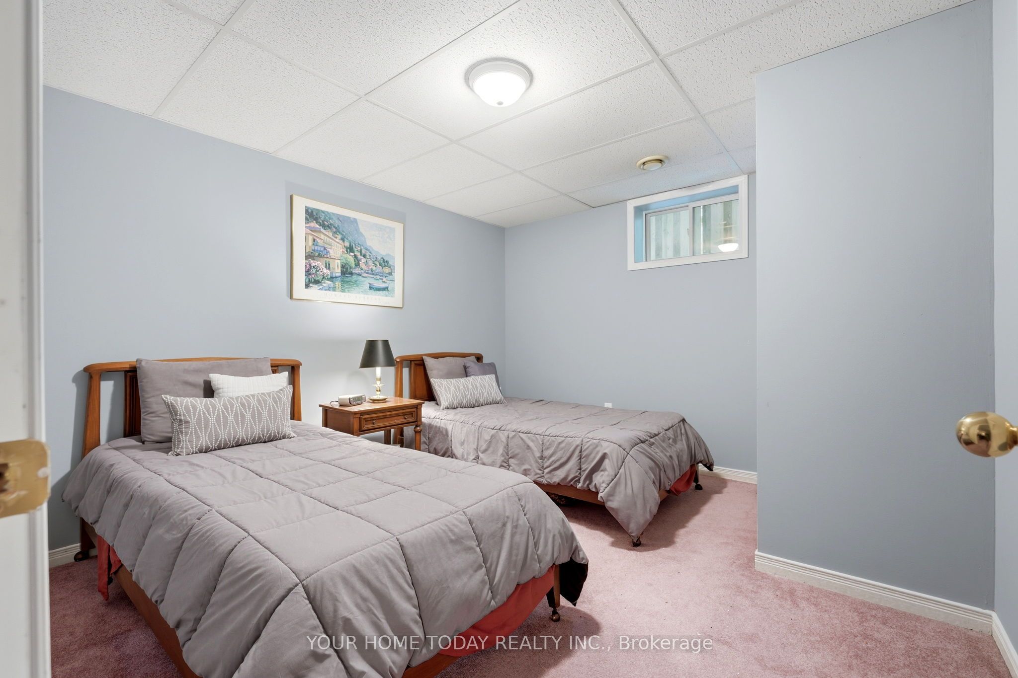16 Normandy Boulevard Property Photo 33