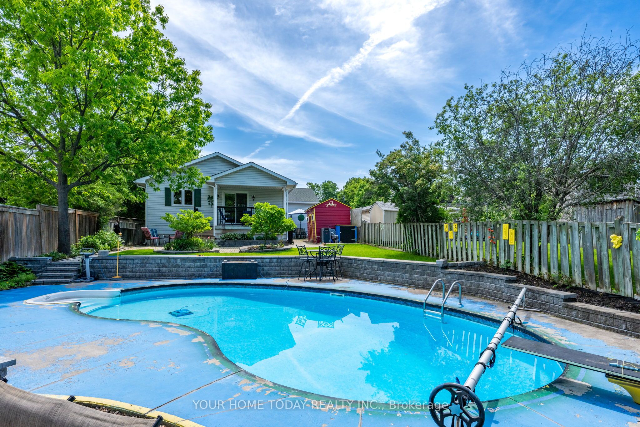 16 Normandy Boulevard Property Photo 36