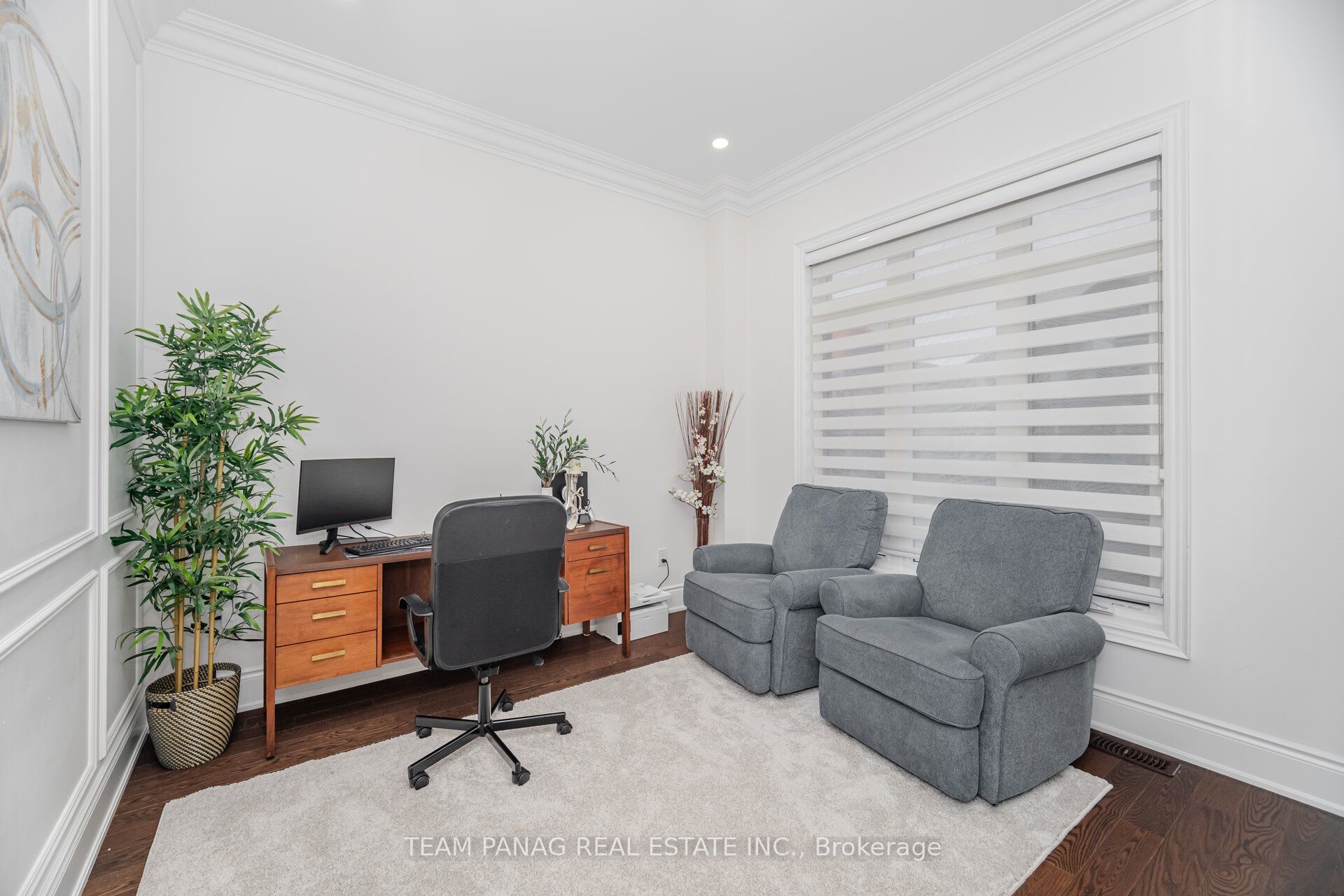 26 Snaresbrook Crescent Property Photo 19