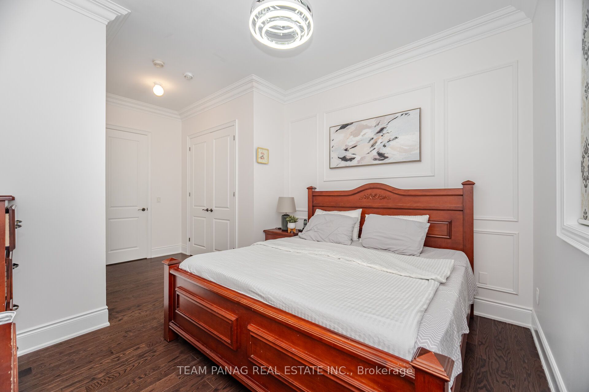 26 Snaresbrook Crescent Property Photo 23