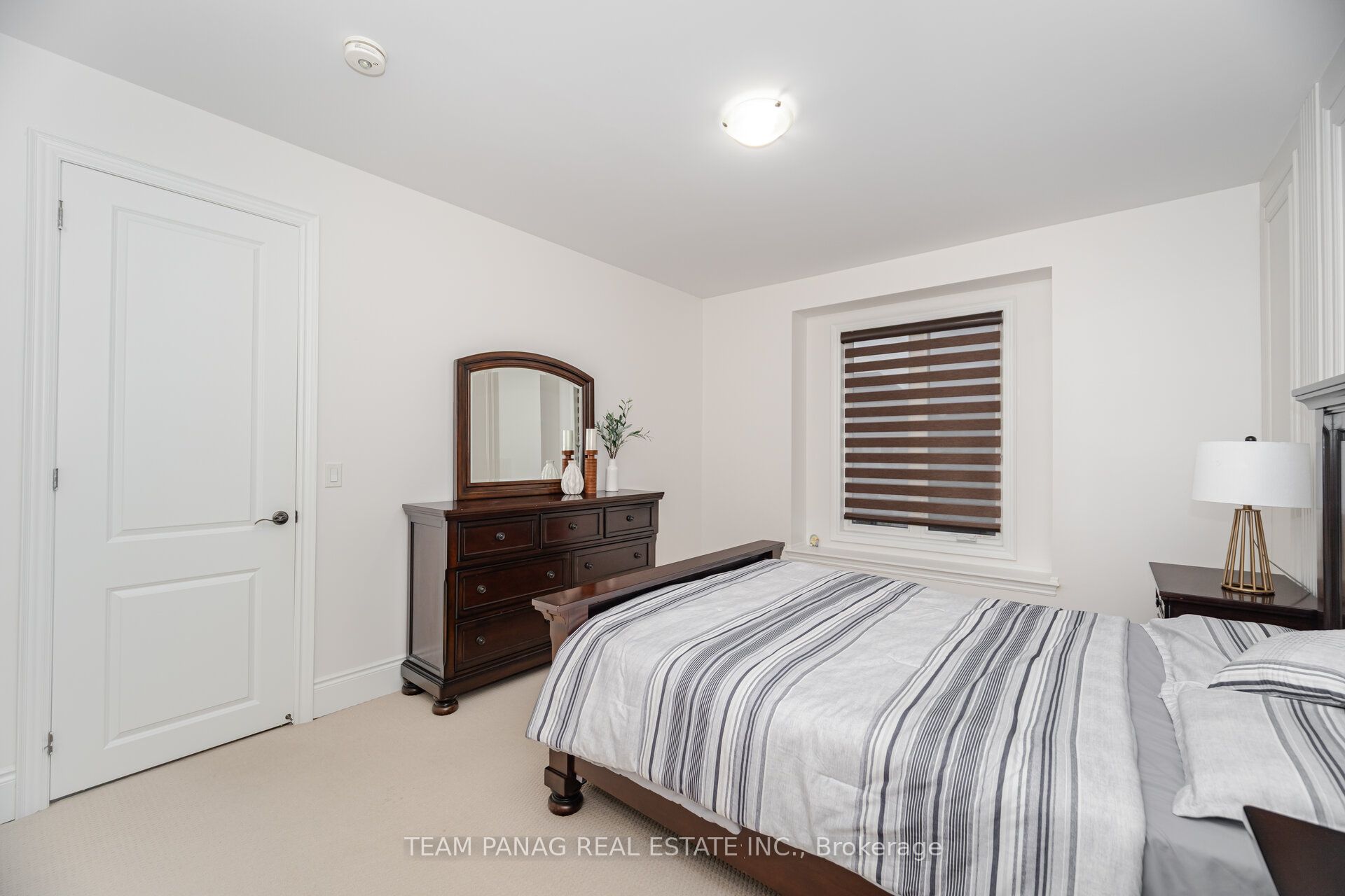 26 Snaresbrook Crescent Property Photo 41