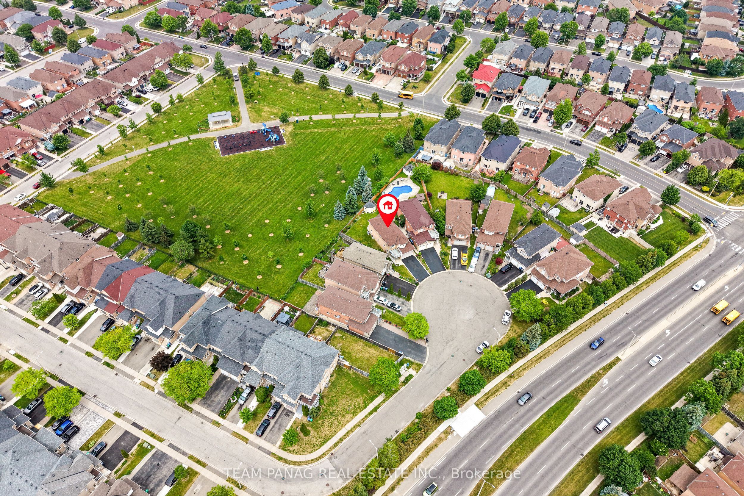 12 Stirrup Court Property Photo 6