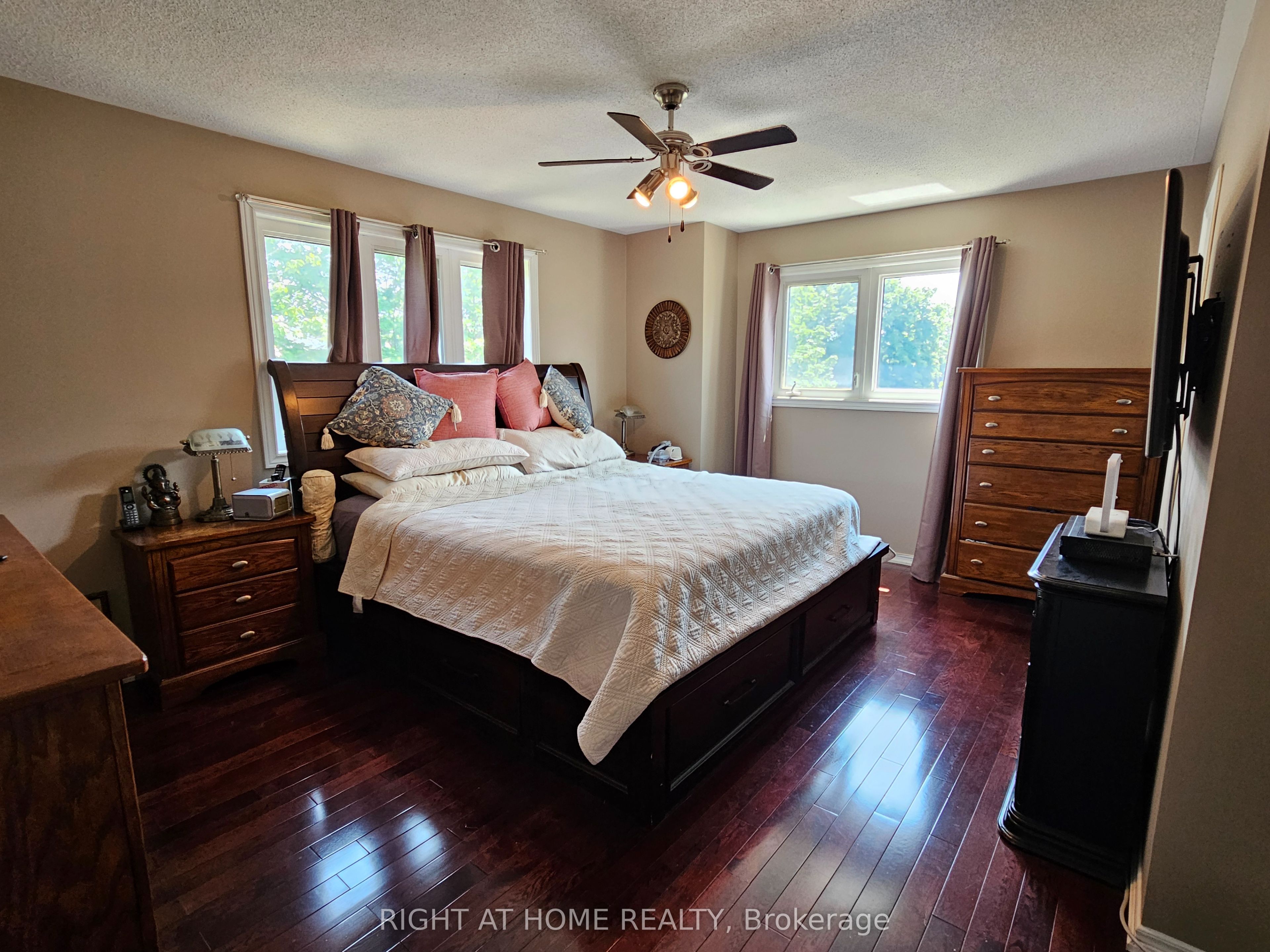 710 Ashprior Avenue Property Photo 12
