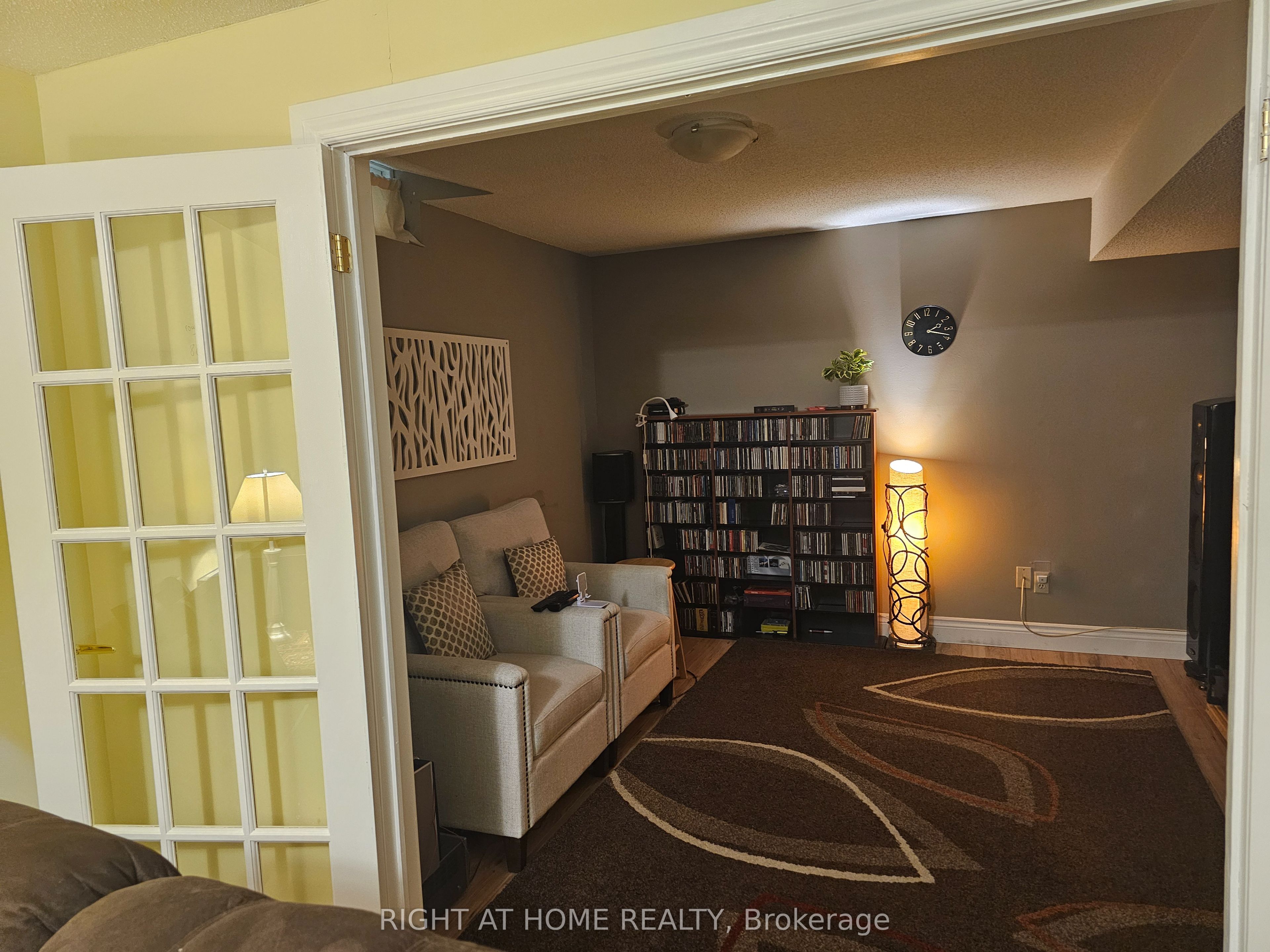 710 Ashprior Avenue Property Photo 20