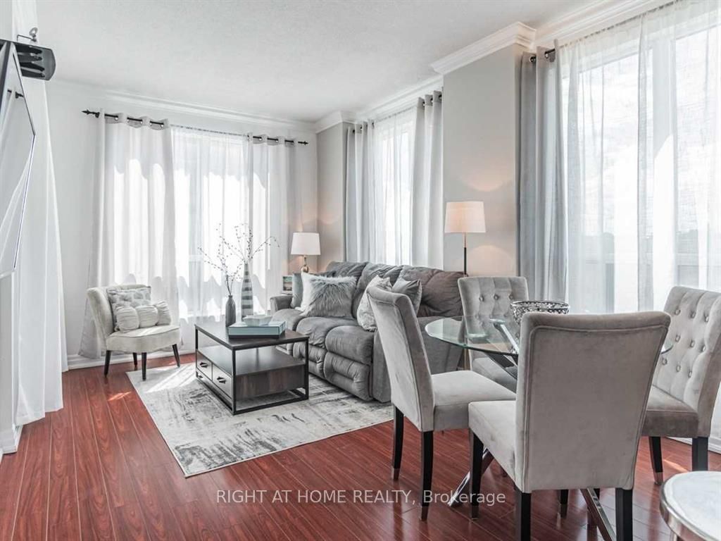 2087 W Lake Shore Boulevard 207 Property Photo 6