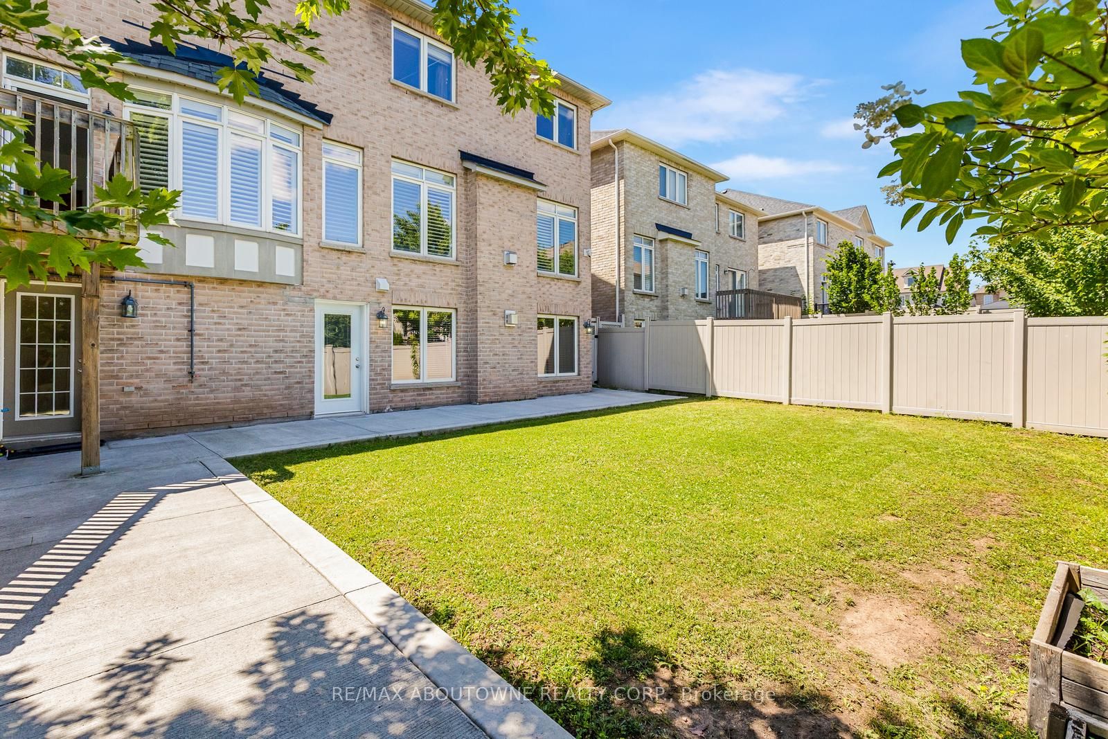 3308 Liptay Avenue Property Photo 43