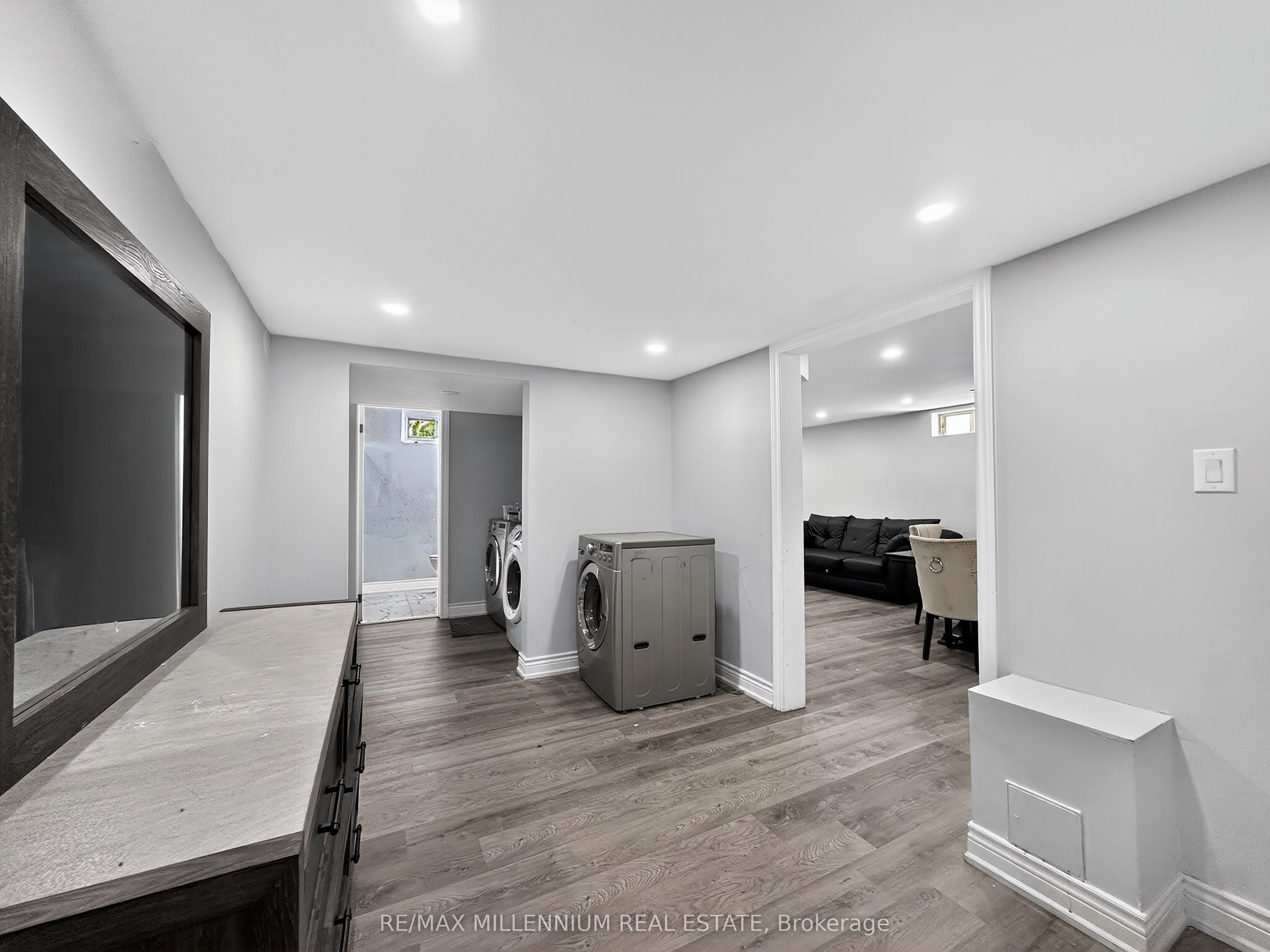 19 Cardwell Street Property Photo 10