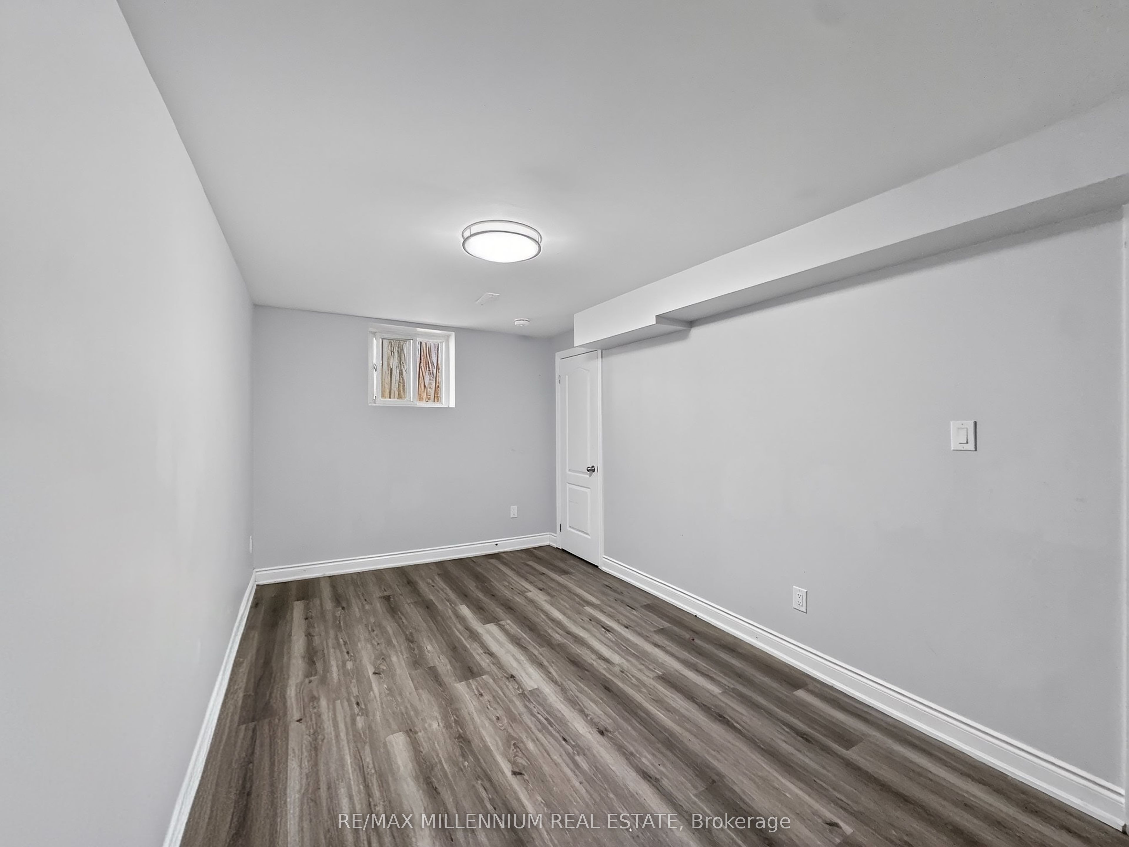 19 Cardwell Street Property Photo 12