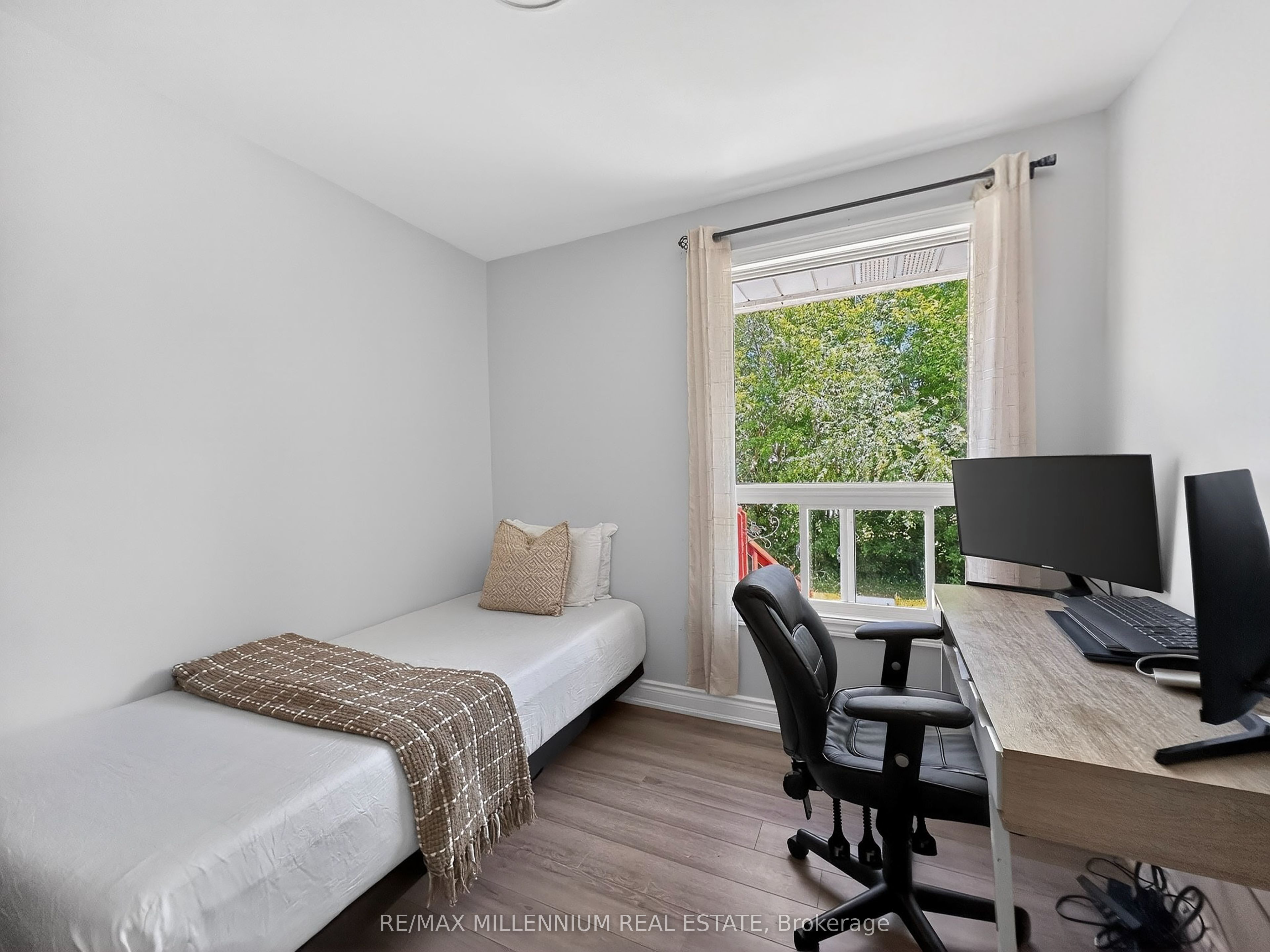 19 Cardwell Street Property Photo 19