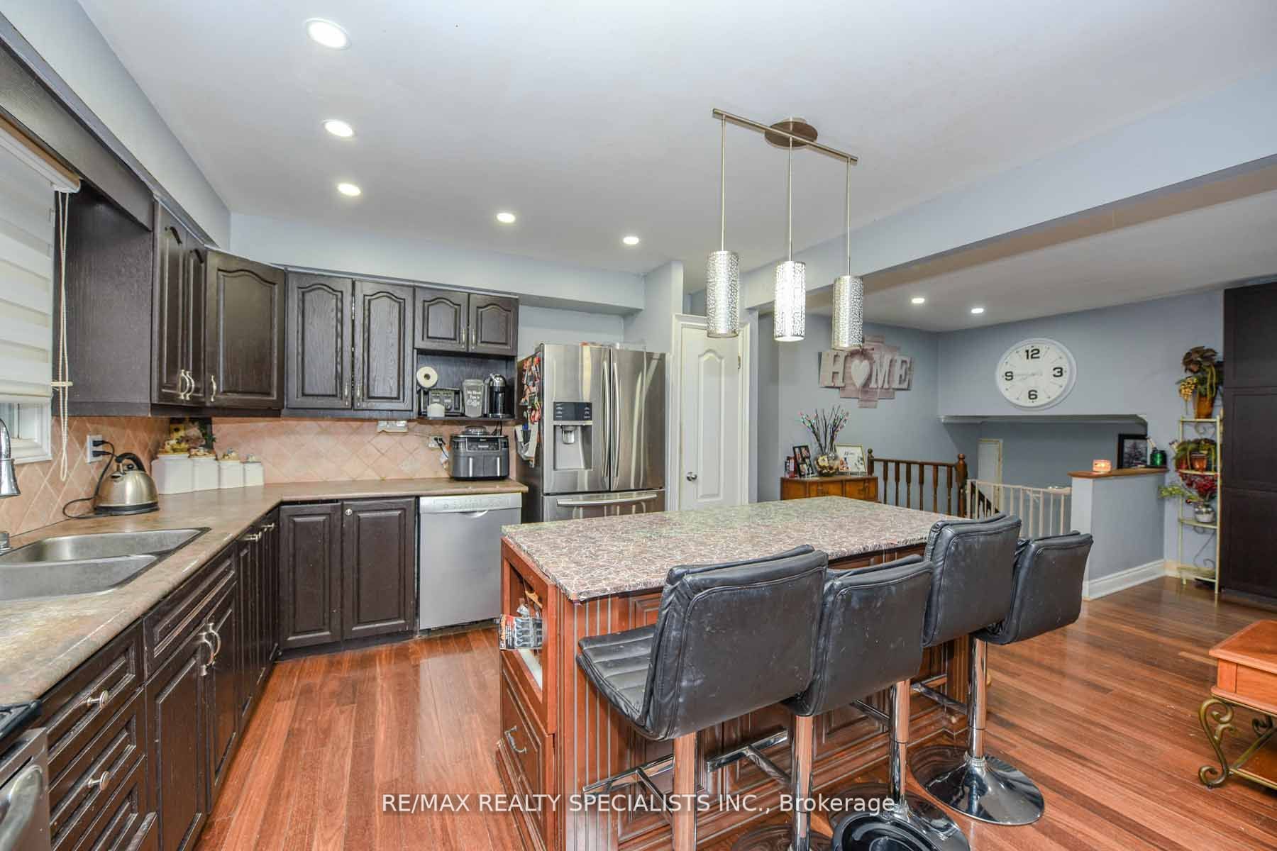 8136 Hornby Road Property Photo 7