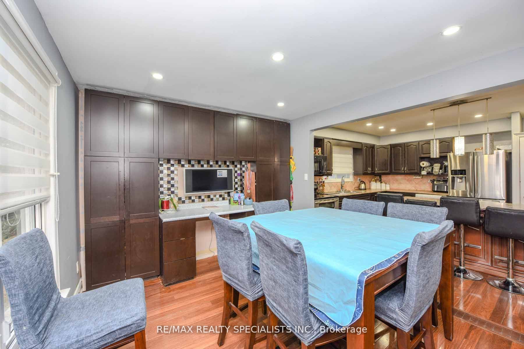 8136 Hornby Road Property Photo 9
