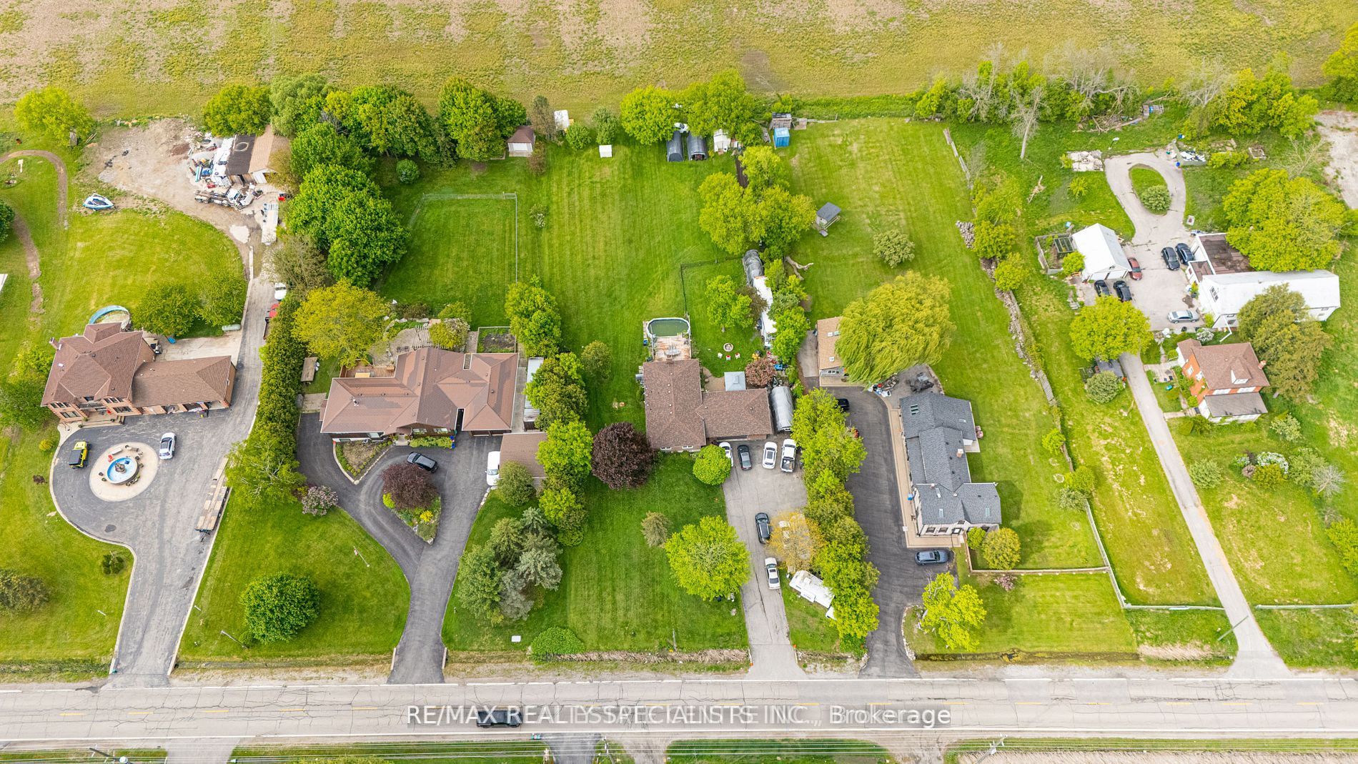 8136 Hornby Road Property Photo 34