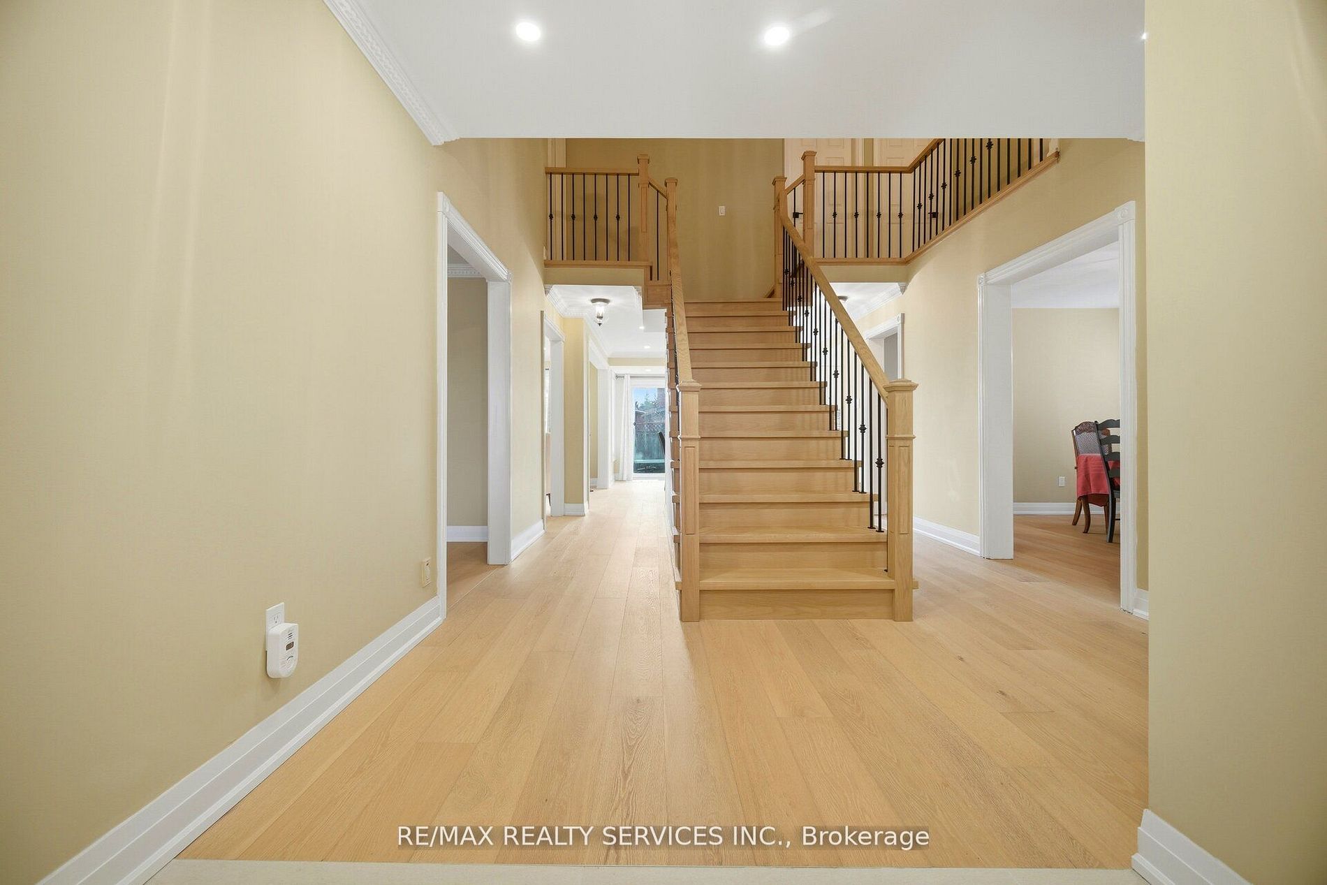 23 Newbury Crescent Property Photo 7