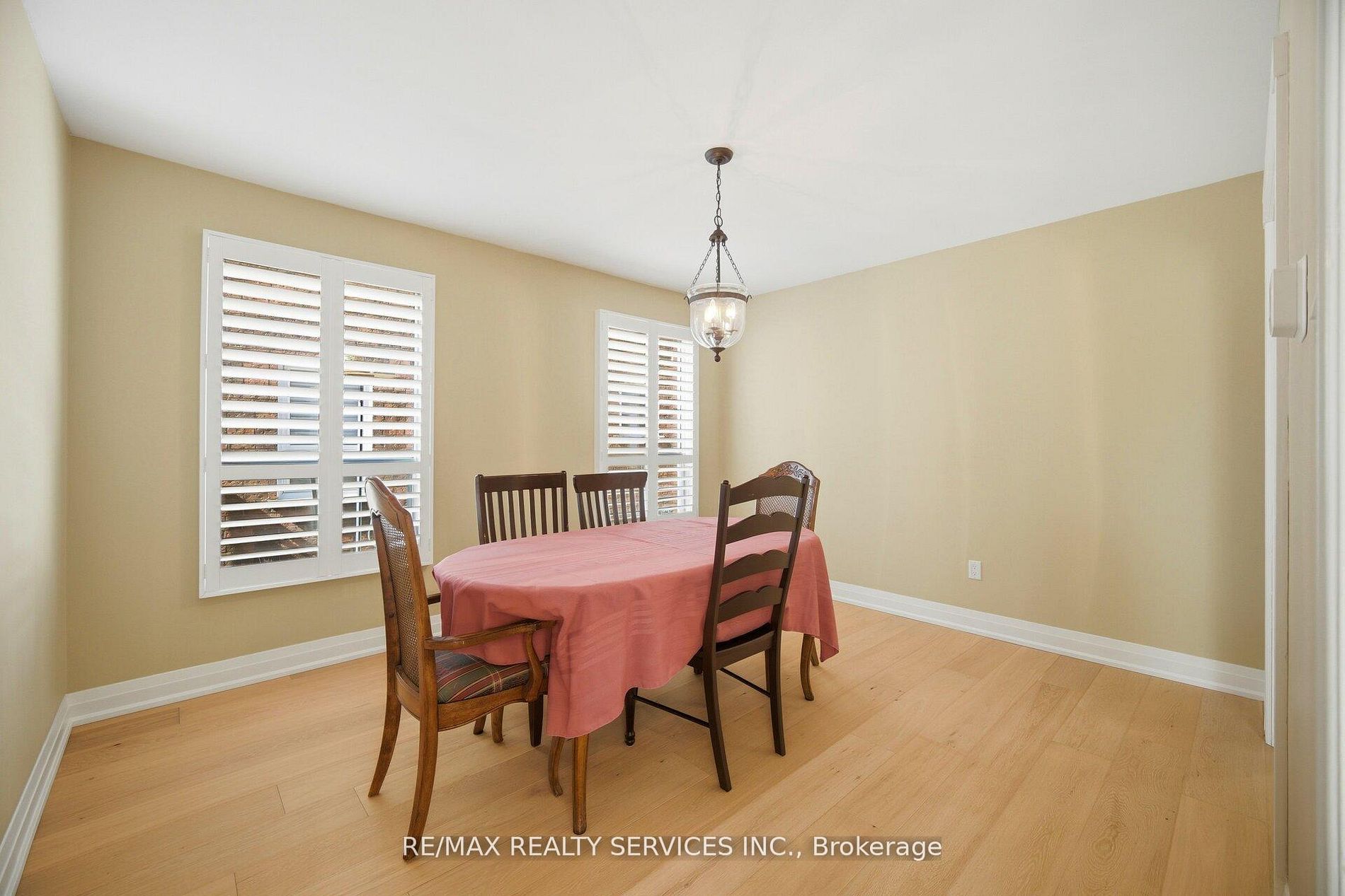 23 Newbury Crescent Property Photo 10
