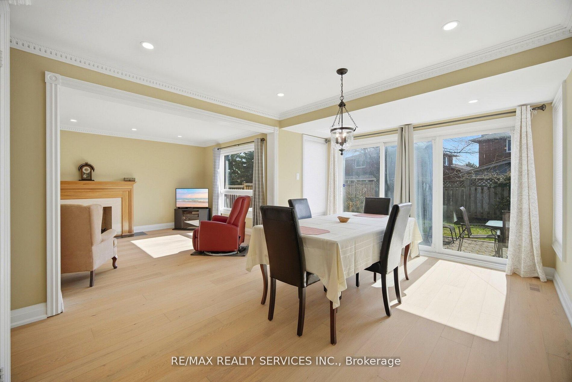 23 Newbury Crescent Property Photo 15