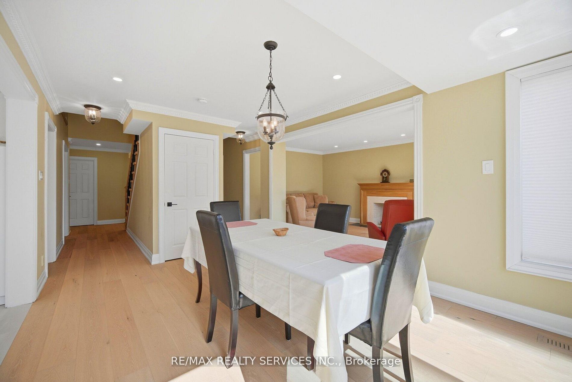 23 Newbury Crescent Property Photo 16