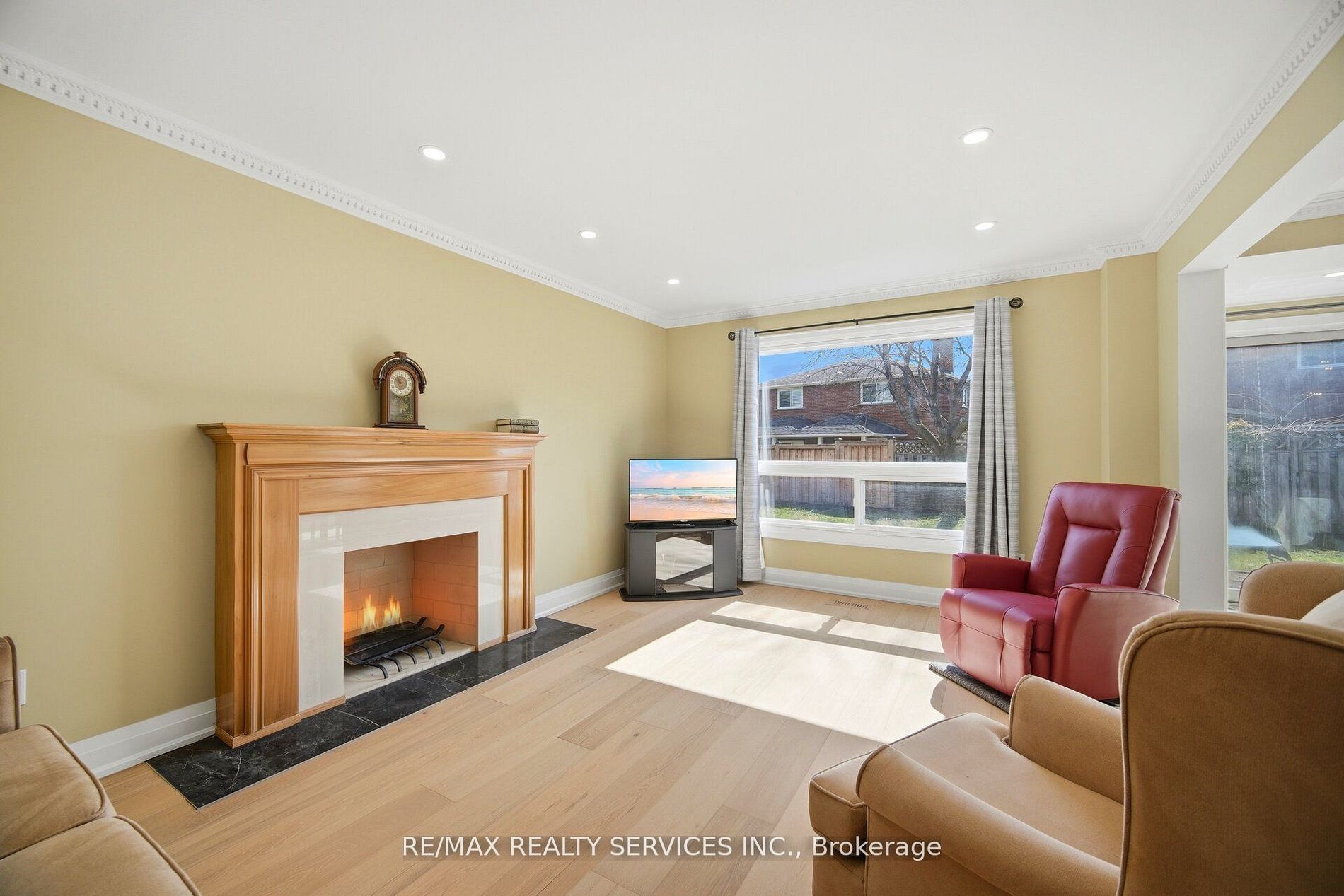 23 Newbury Crescent Property Photo 17
