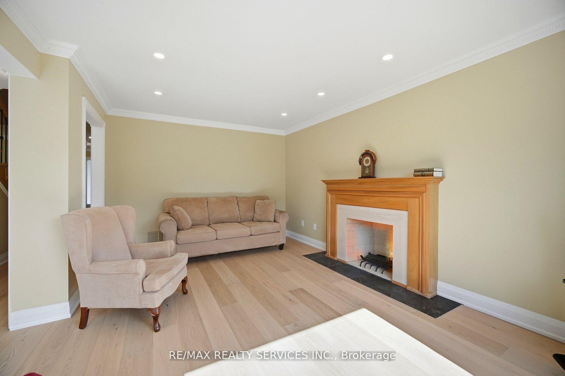 23 Newbury Crescent Property Photo 19