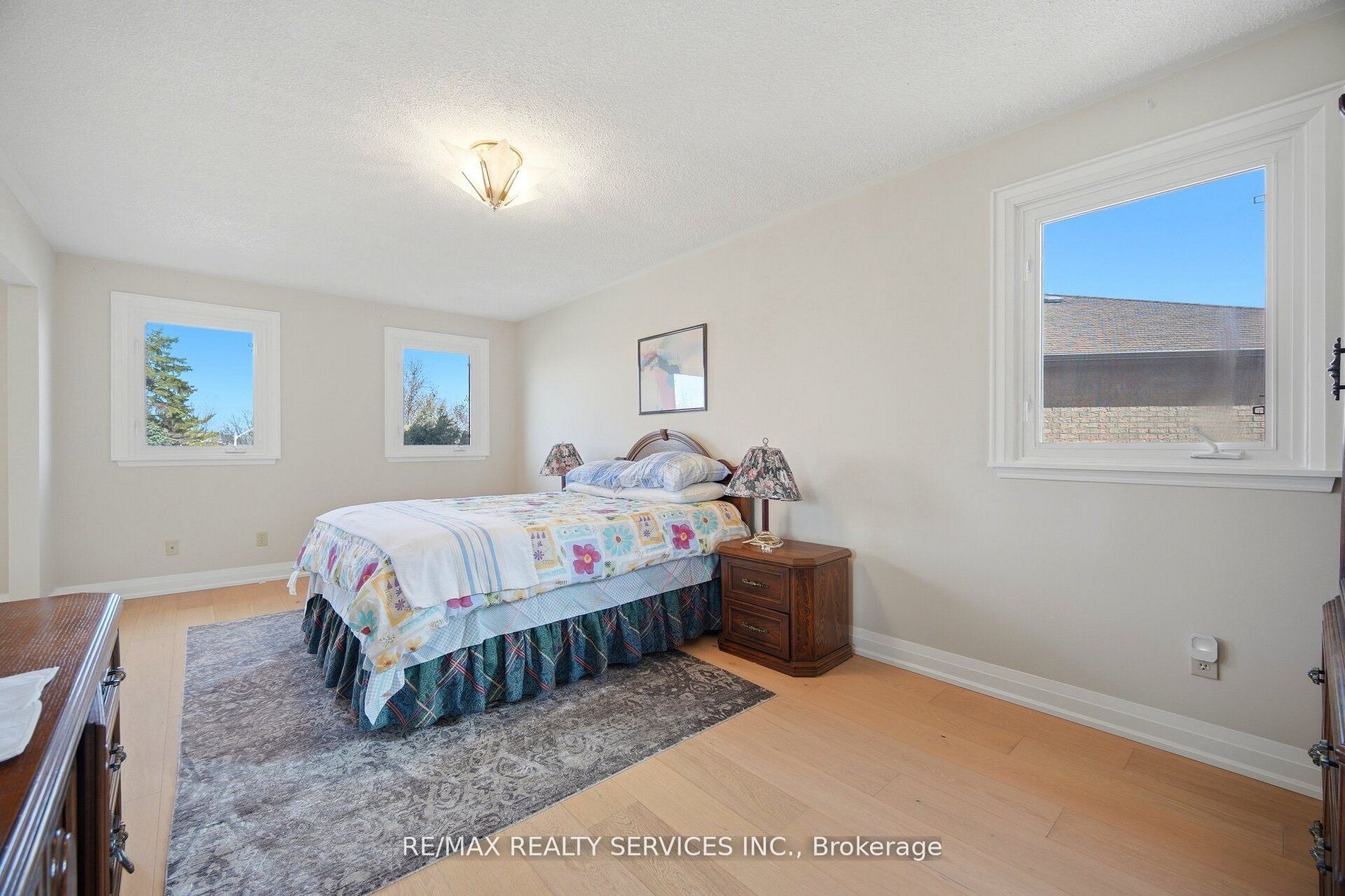 23 Newbury Crescent Property Photo 24