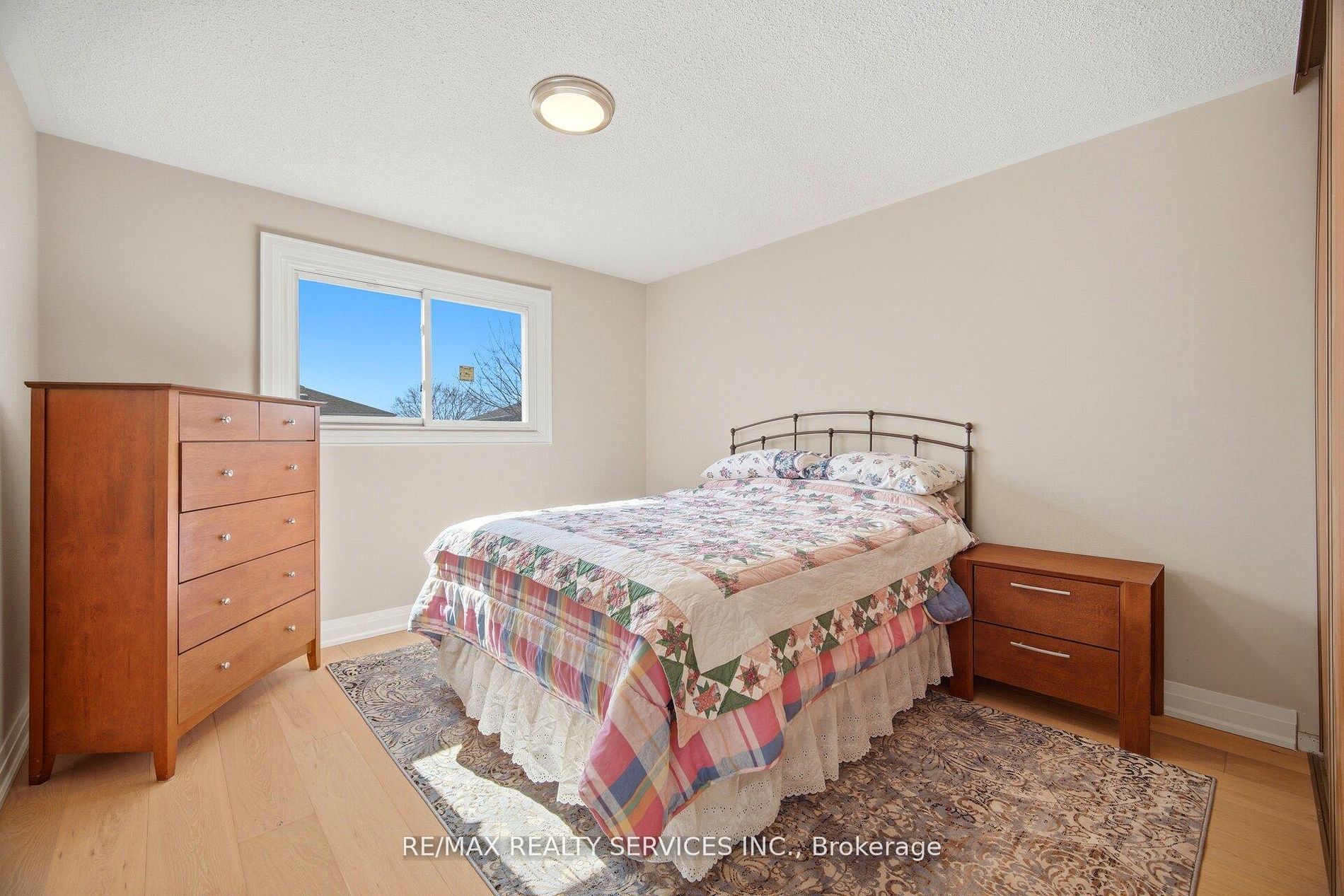23 Newbury Crescent Property Photo 31