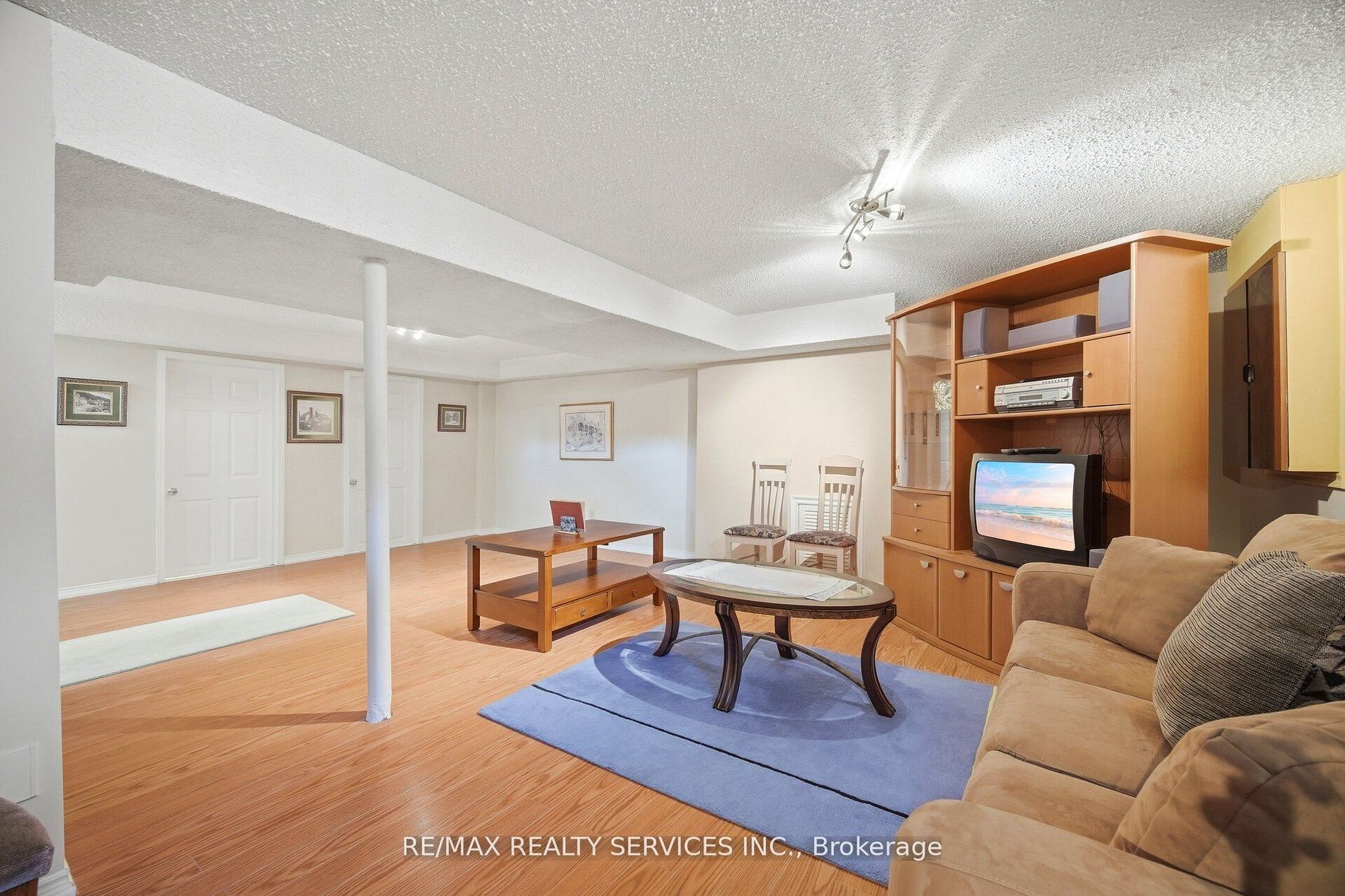 23 Newbury Crescent Property Photo 37