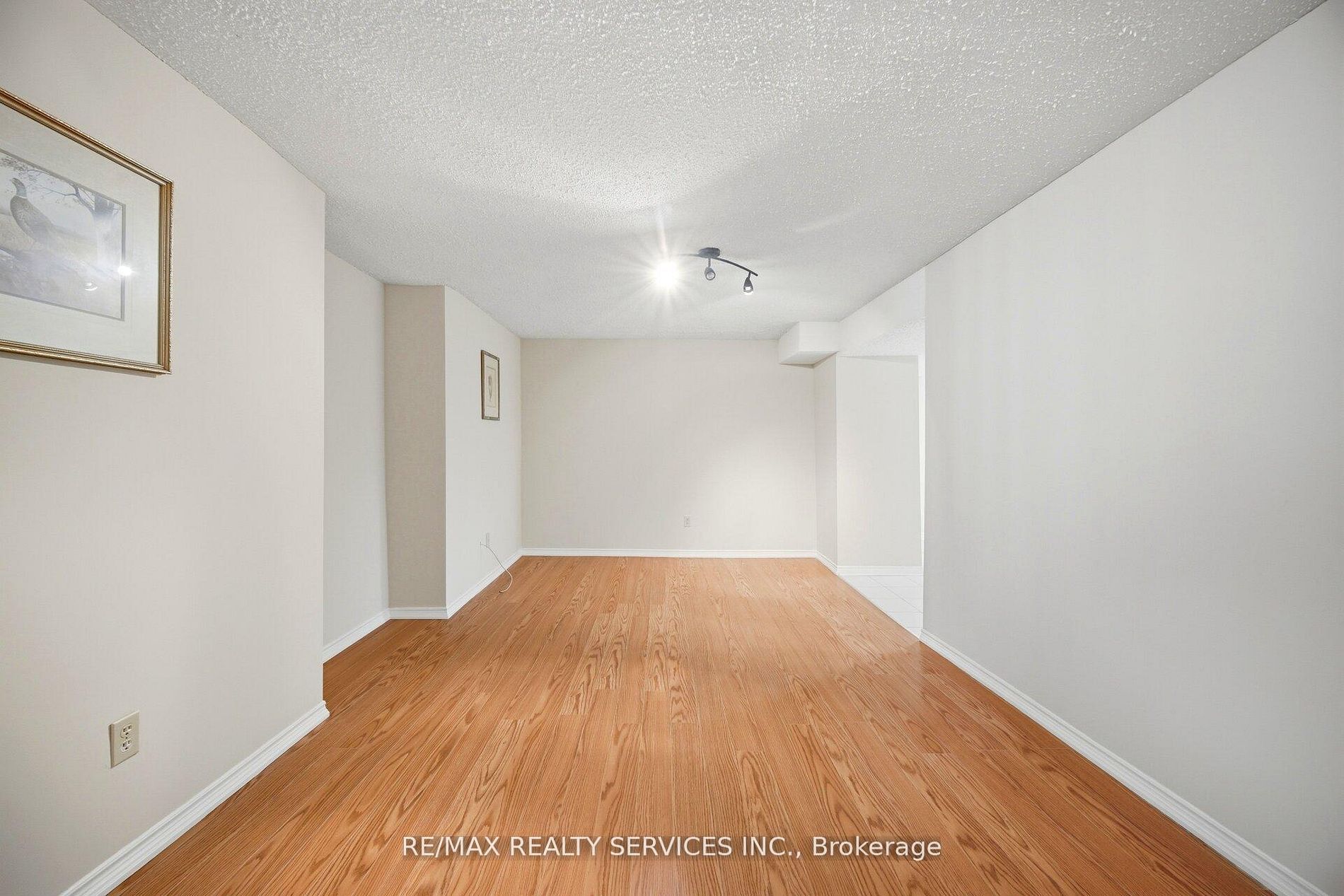 23 Newbury Crescent Property Photo 38