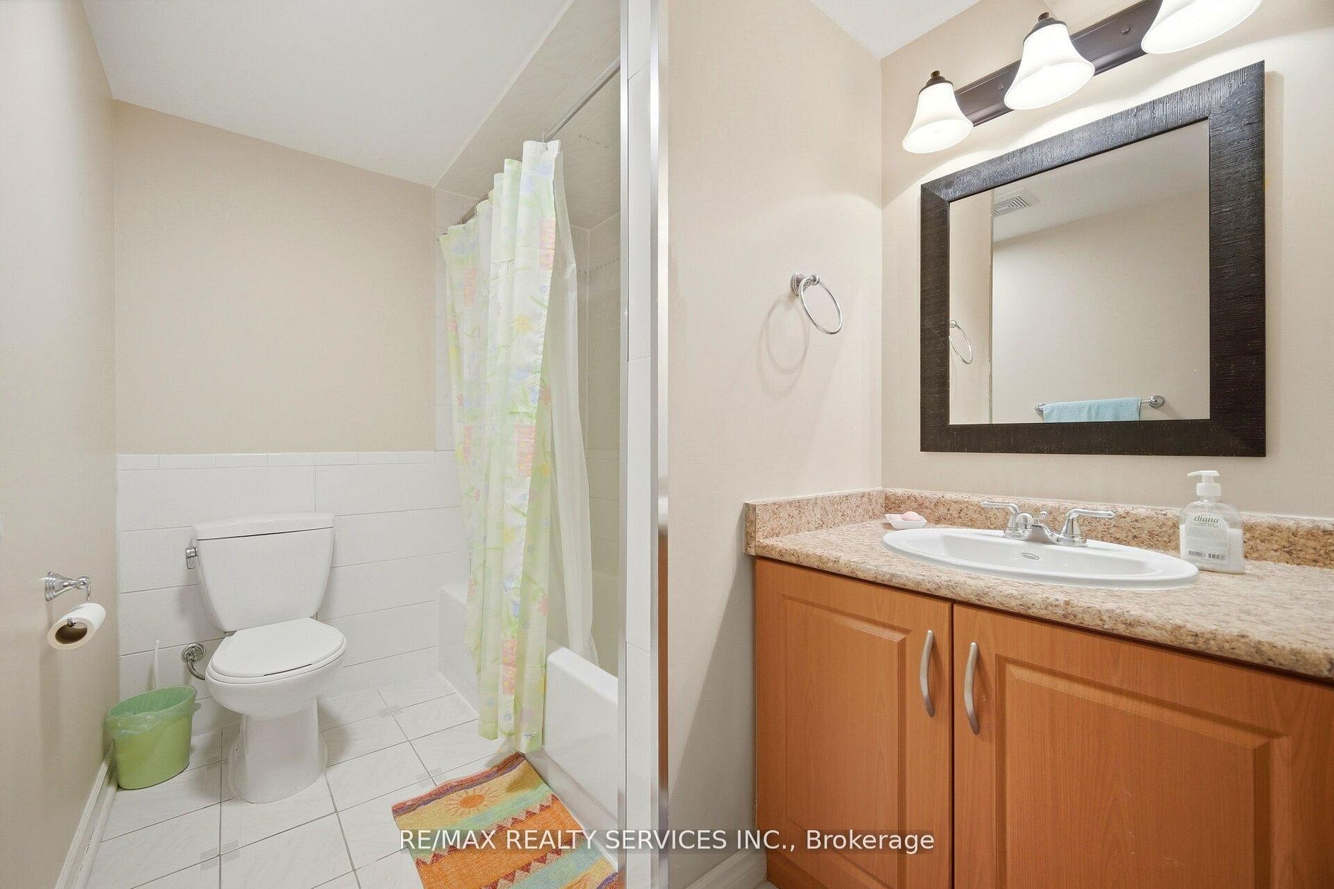 23 Newbury Crescent Property Photo 44