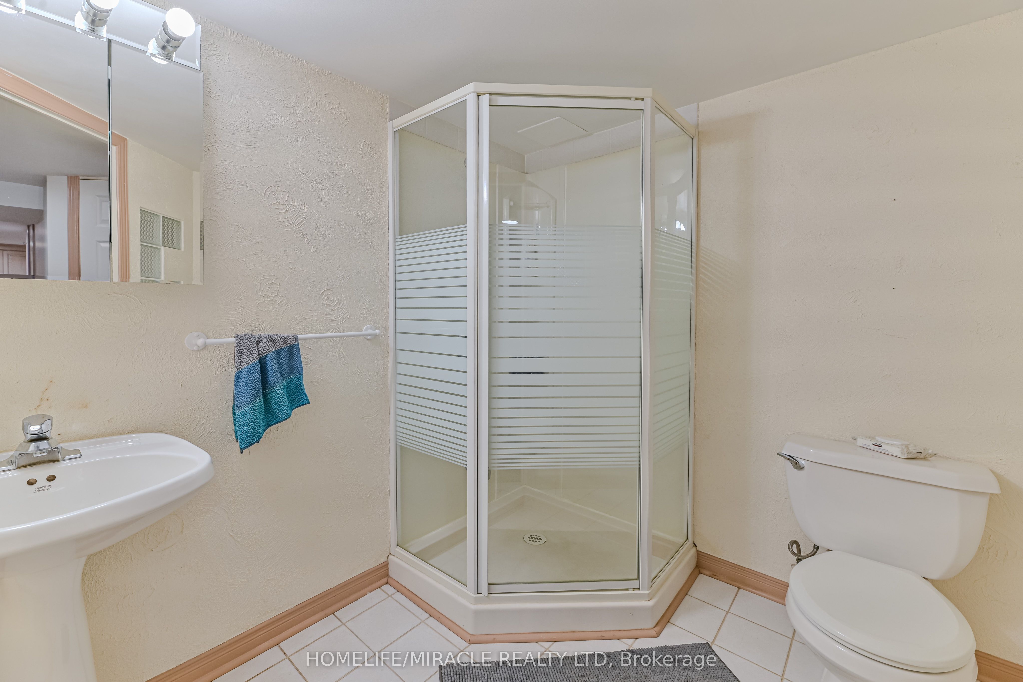 36 Letty Avenue Property Photo 23