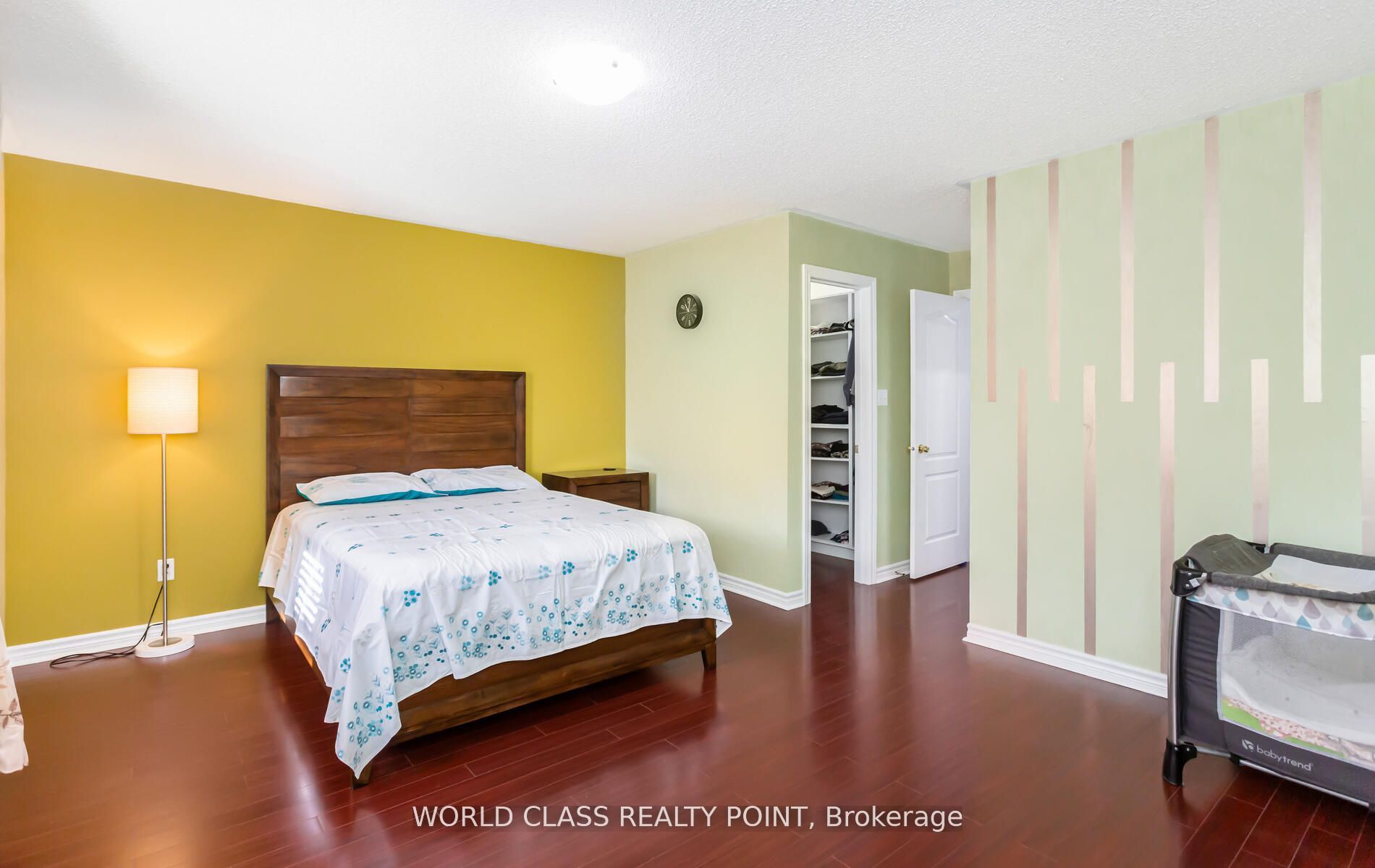 17 Manett Crescent E Property Photo 21