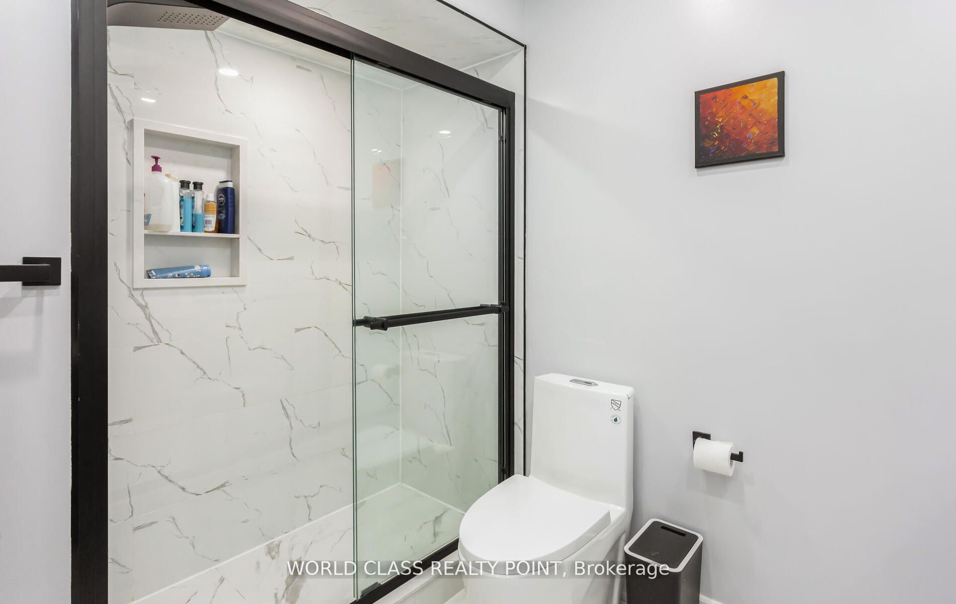 17 Manett Crescent E Property Photo 26