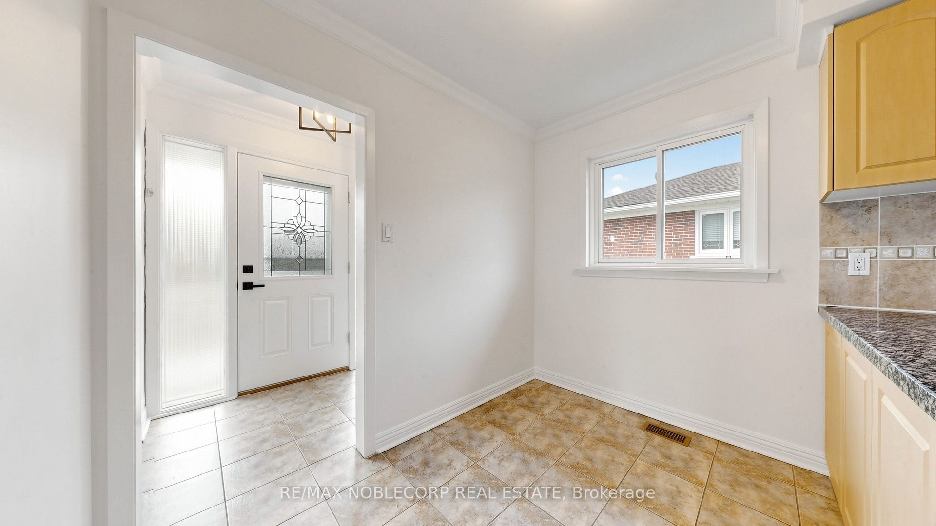 8 Summerfield Crescent Property Photo 15