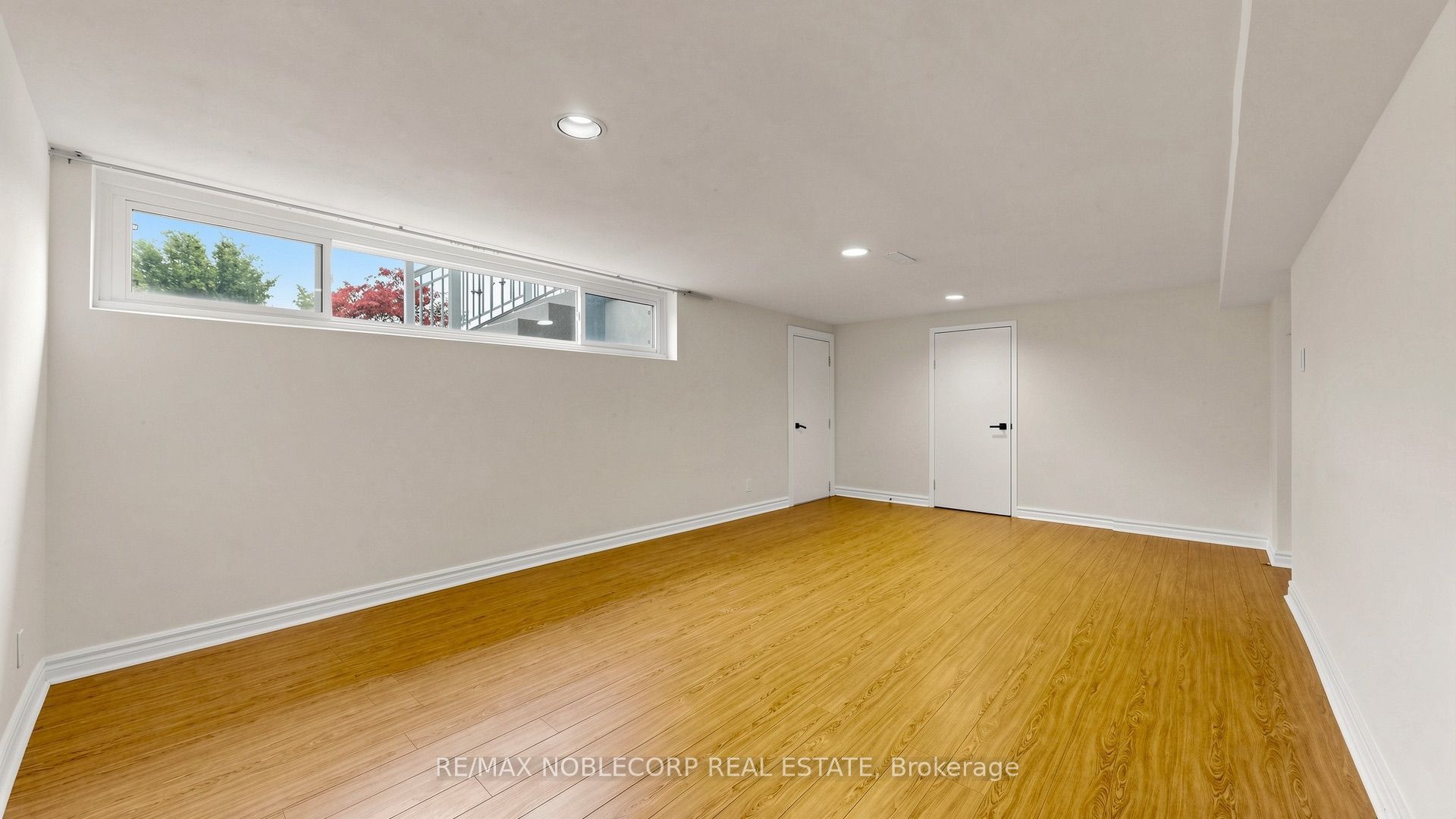 8 Summerfield Crescent Property Photo 33