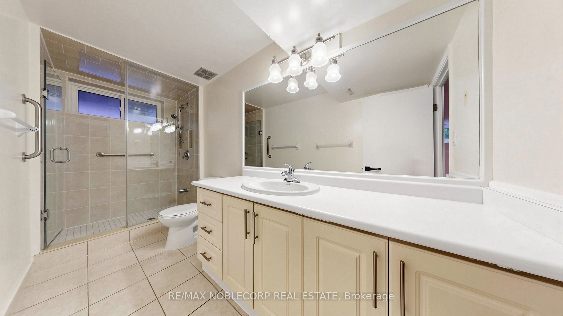 8 Summerfield Crescent Property Photo 36