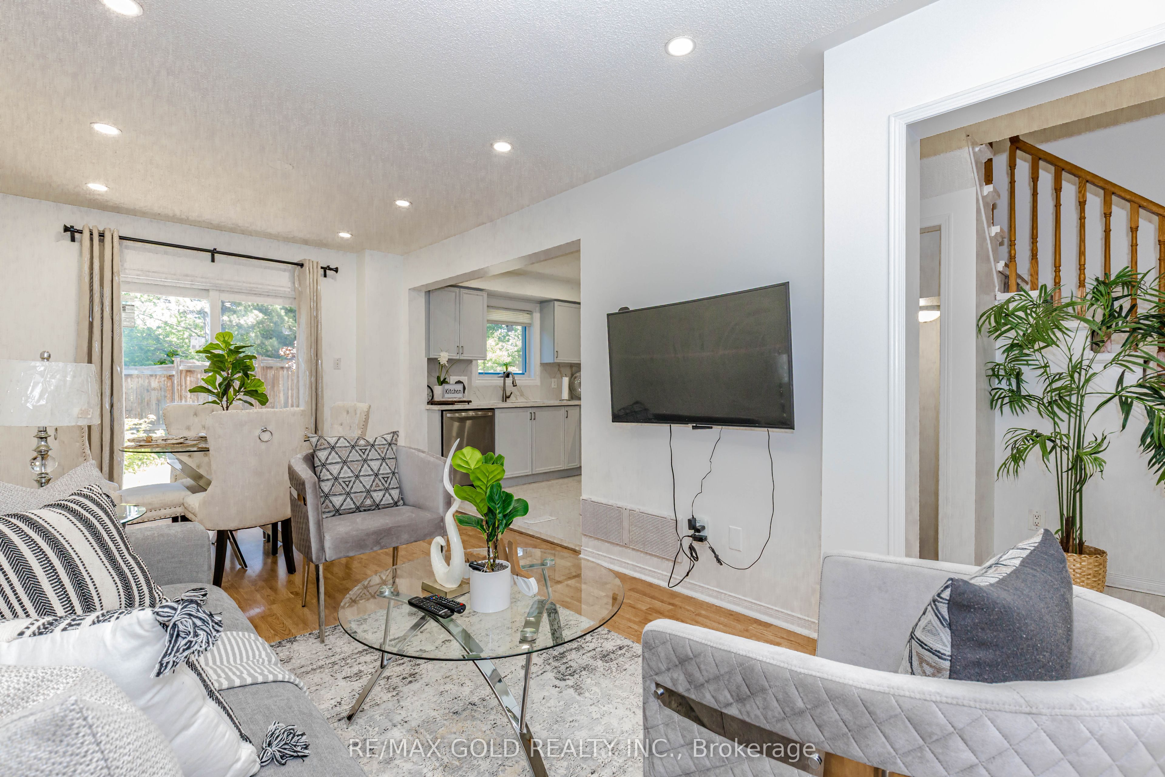 52 Wickstead Court Property Photo 11