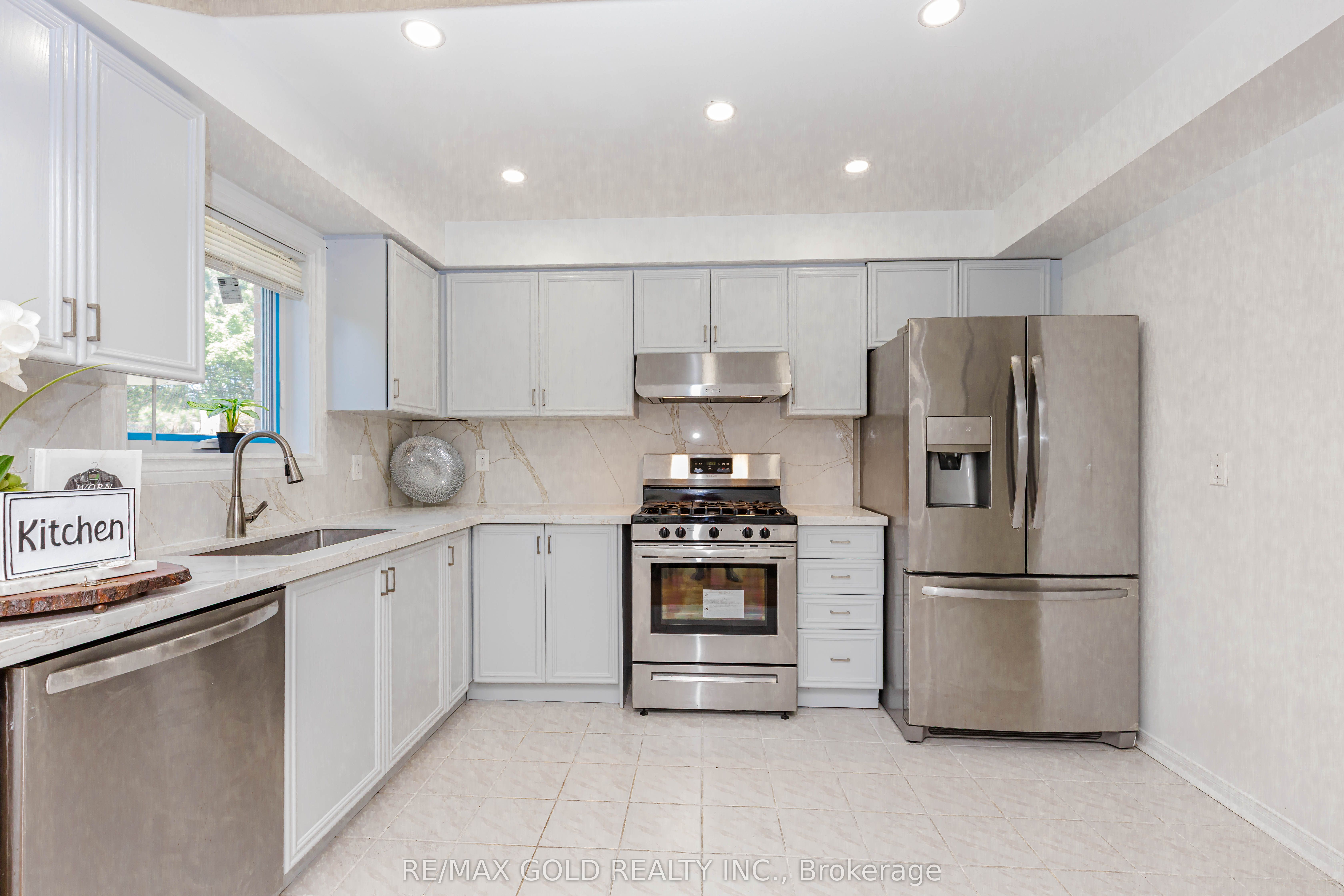 52 Wickstead Court Property Photo 16