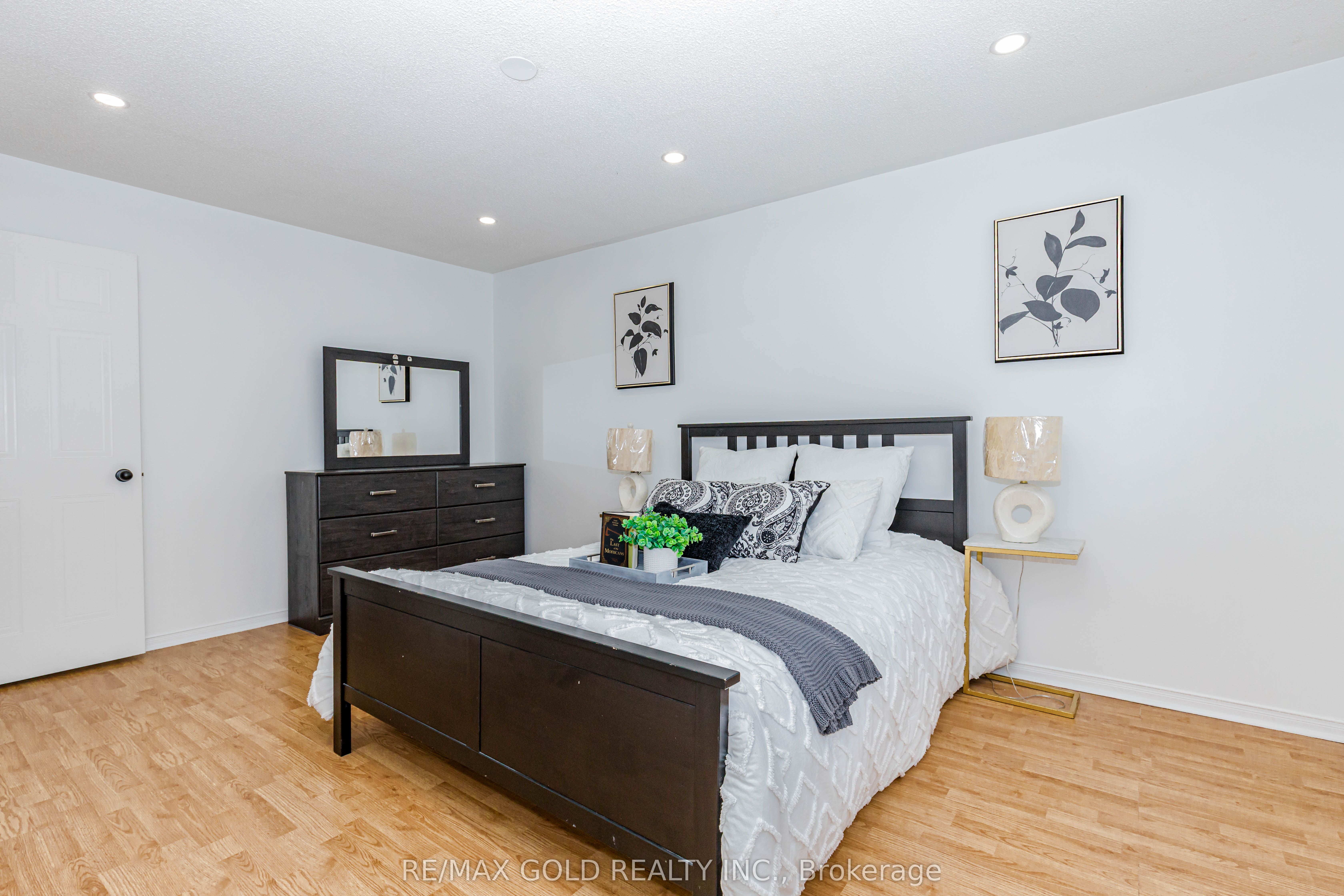 52 Wickstead Court Property Photo 23