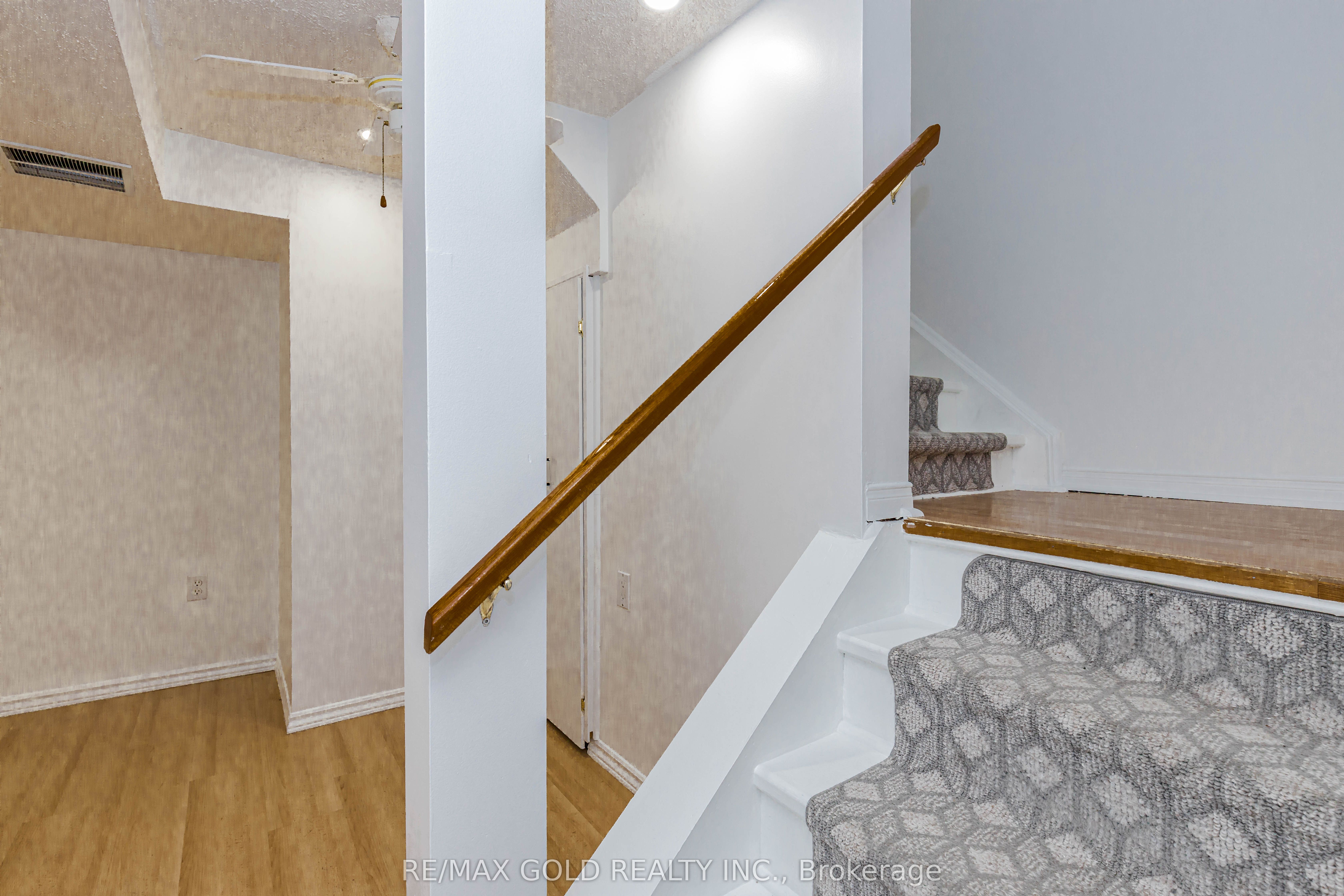 52 Wickstead Court Property Photo 32