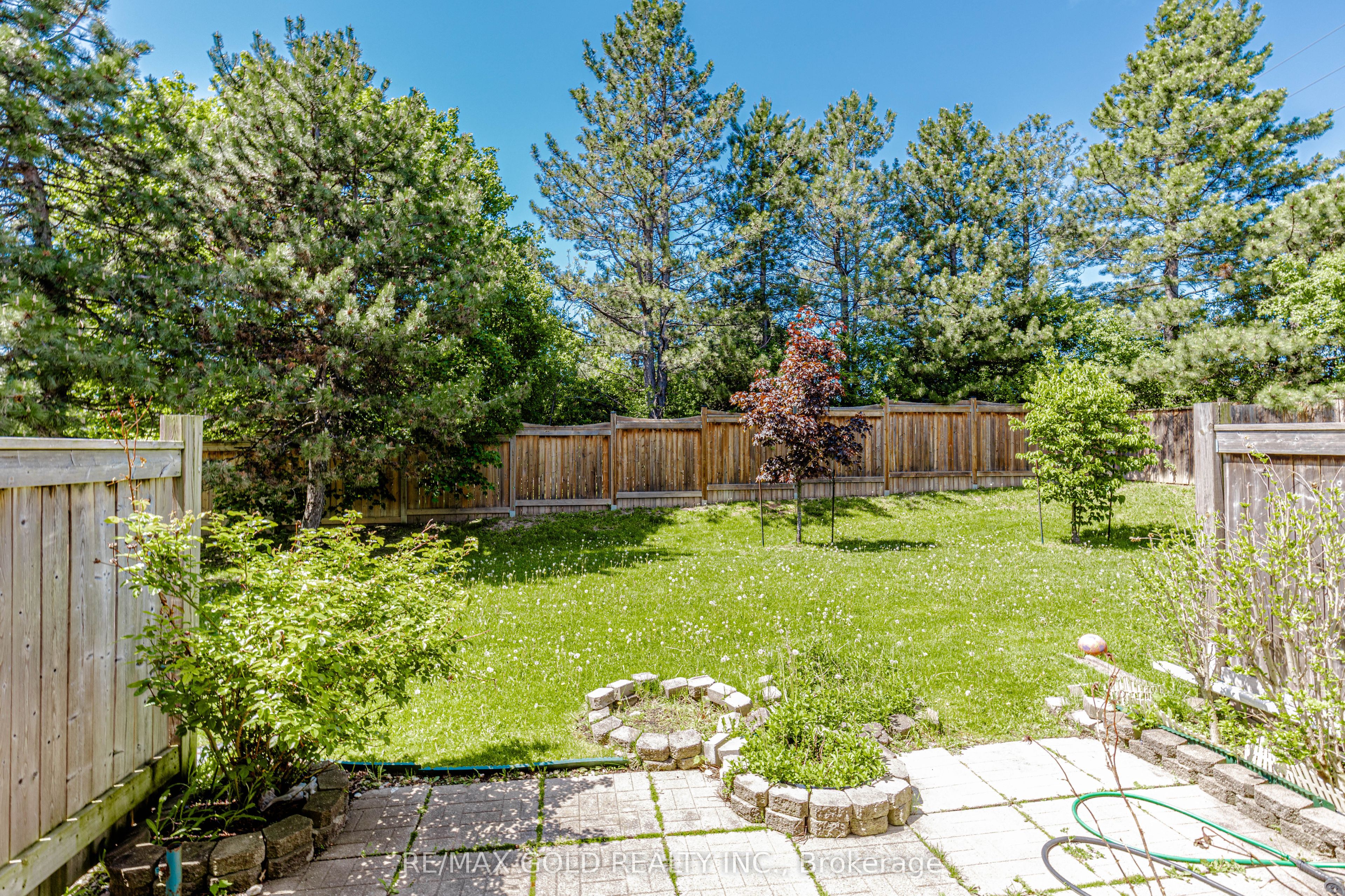 52 Wickstead Court Property Photo 39