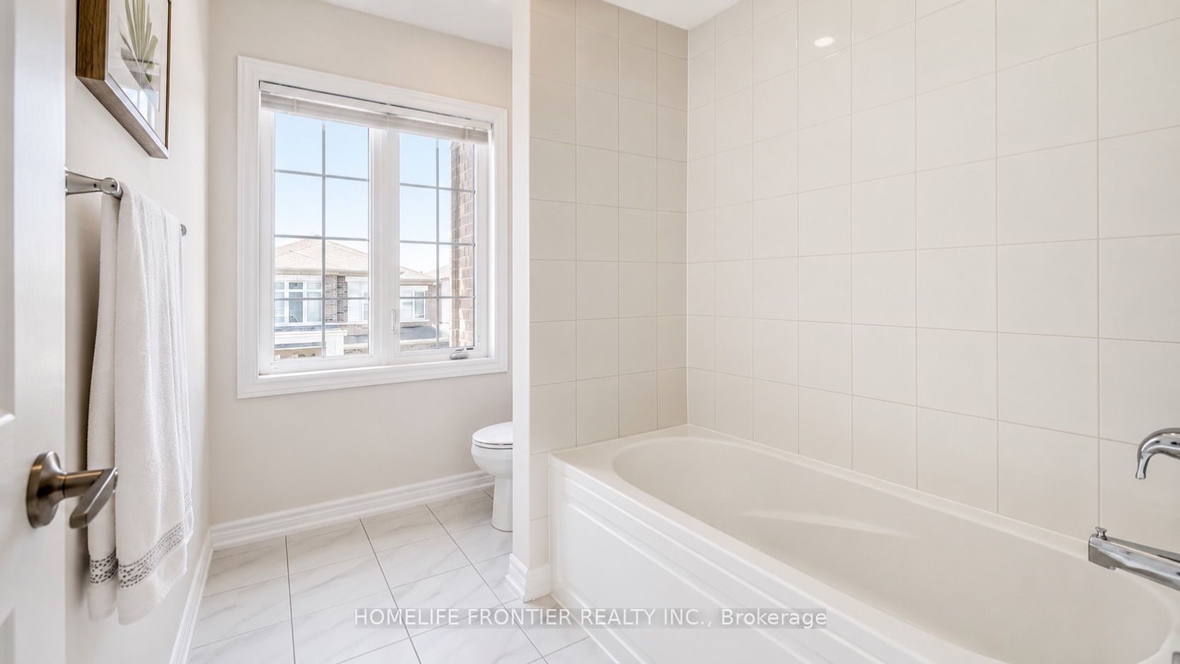 879 Plum Place Property Photo 18