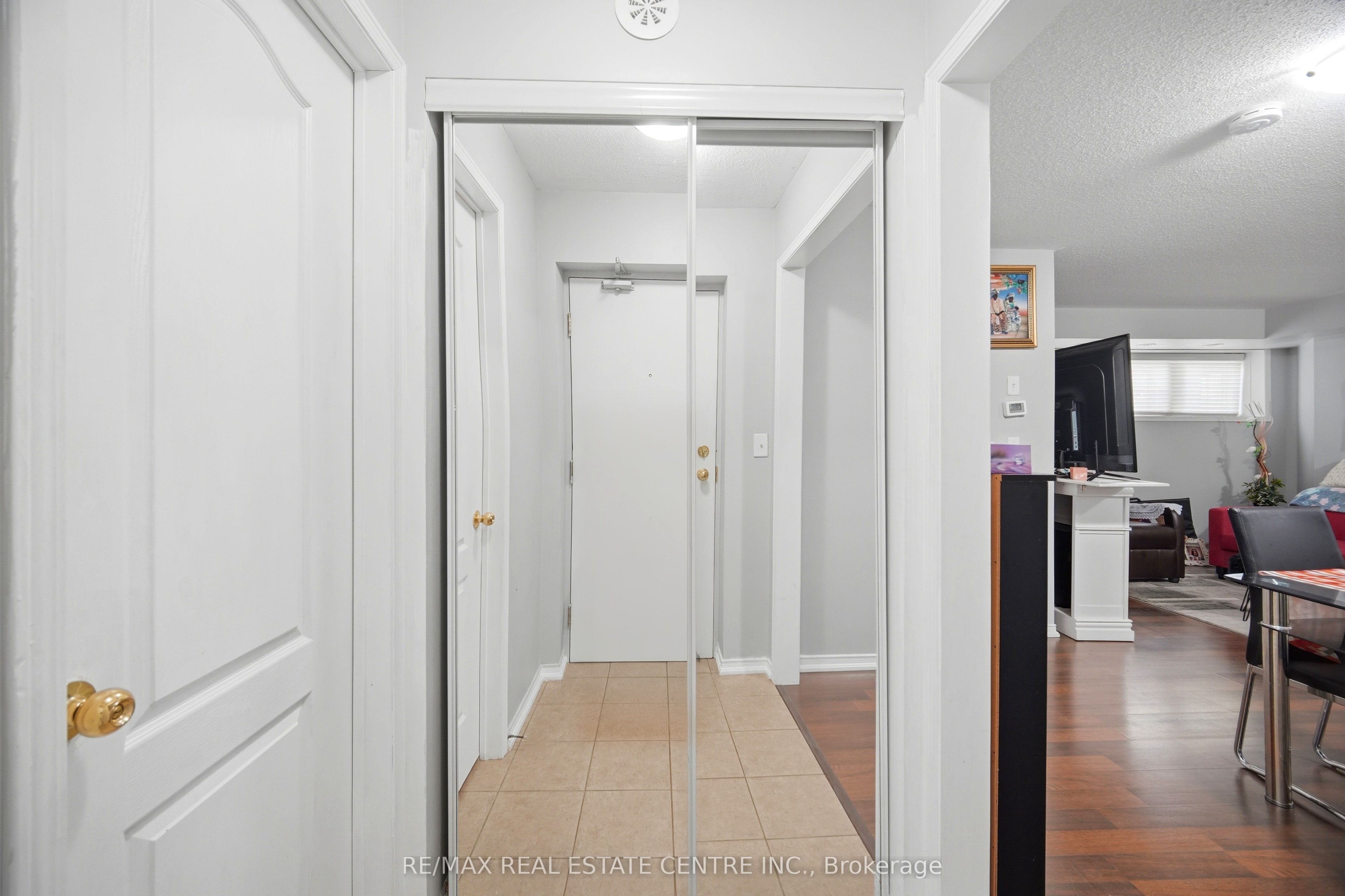 153 Isaac Devins Boulevard 2 Property Photo 8