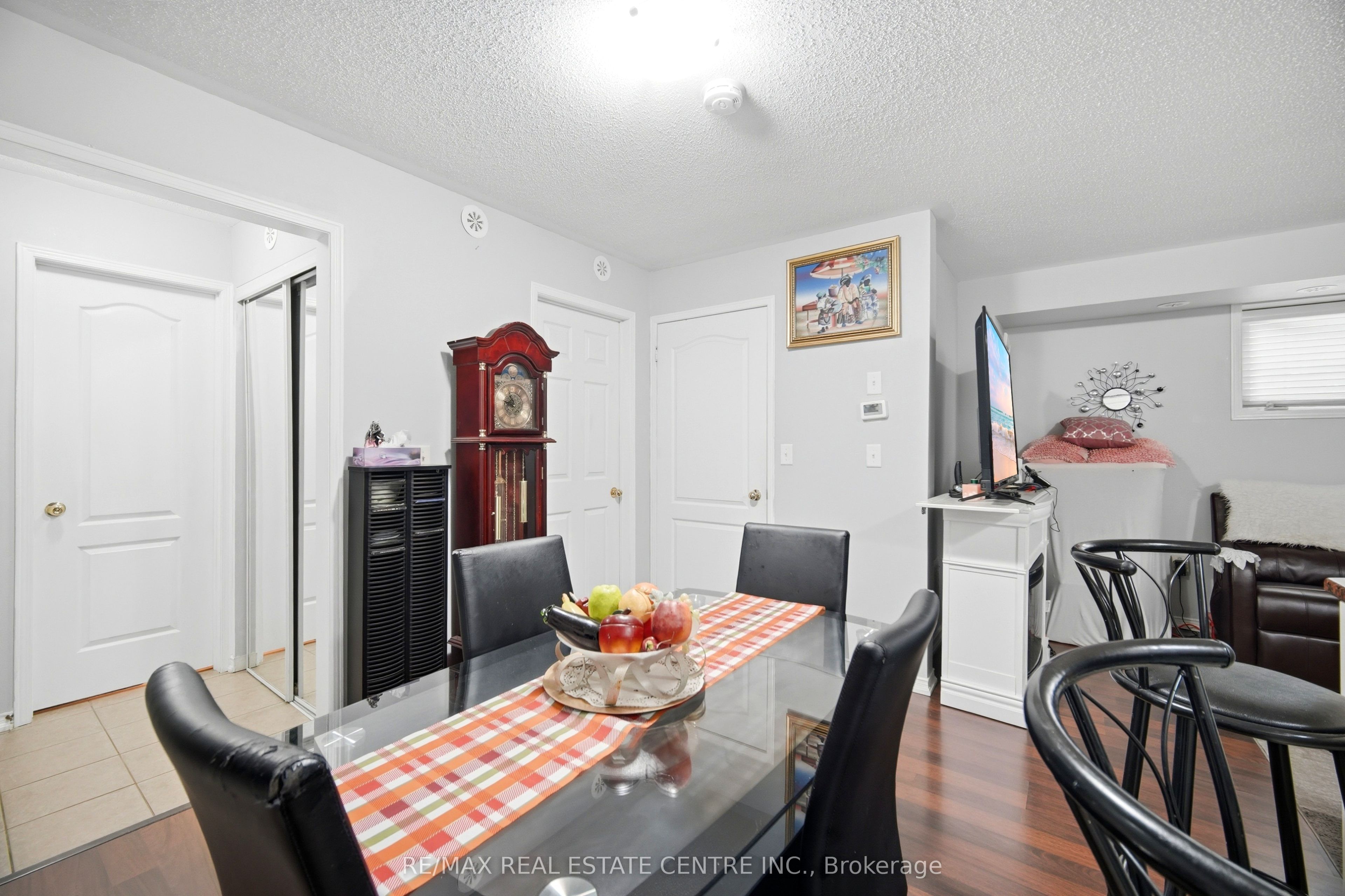 153 Isaac Devins Boulevard 2 Property Photo 10