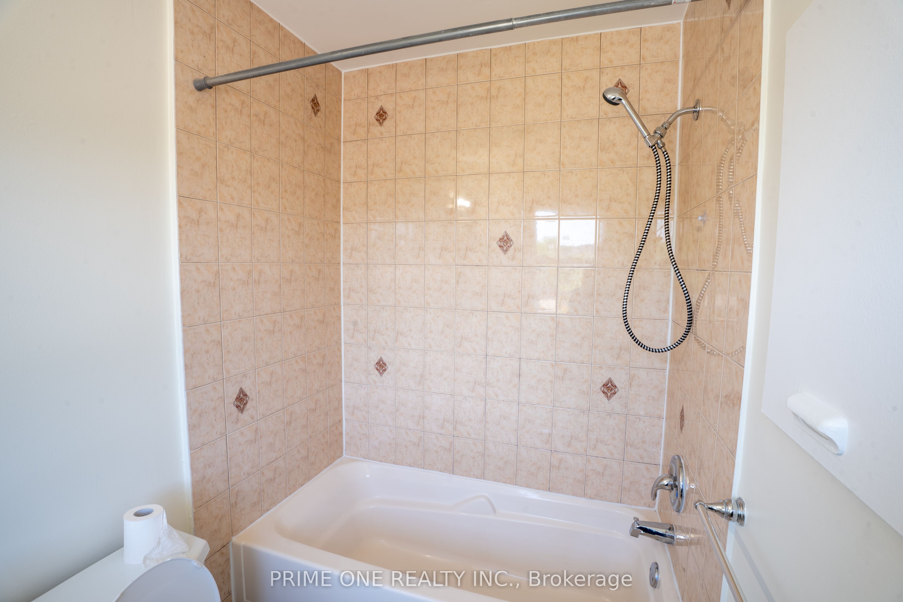 3290 Cambourne Crescent Property Photo 23