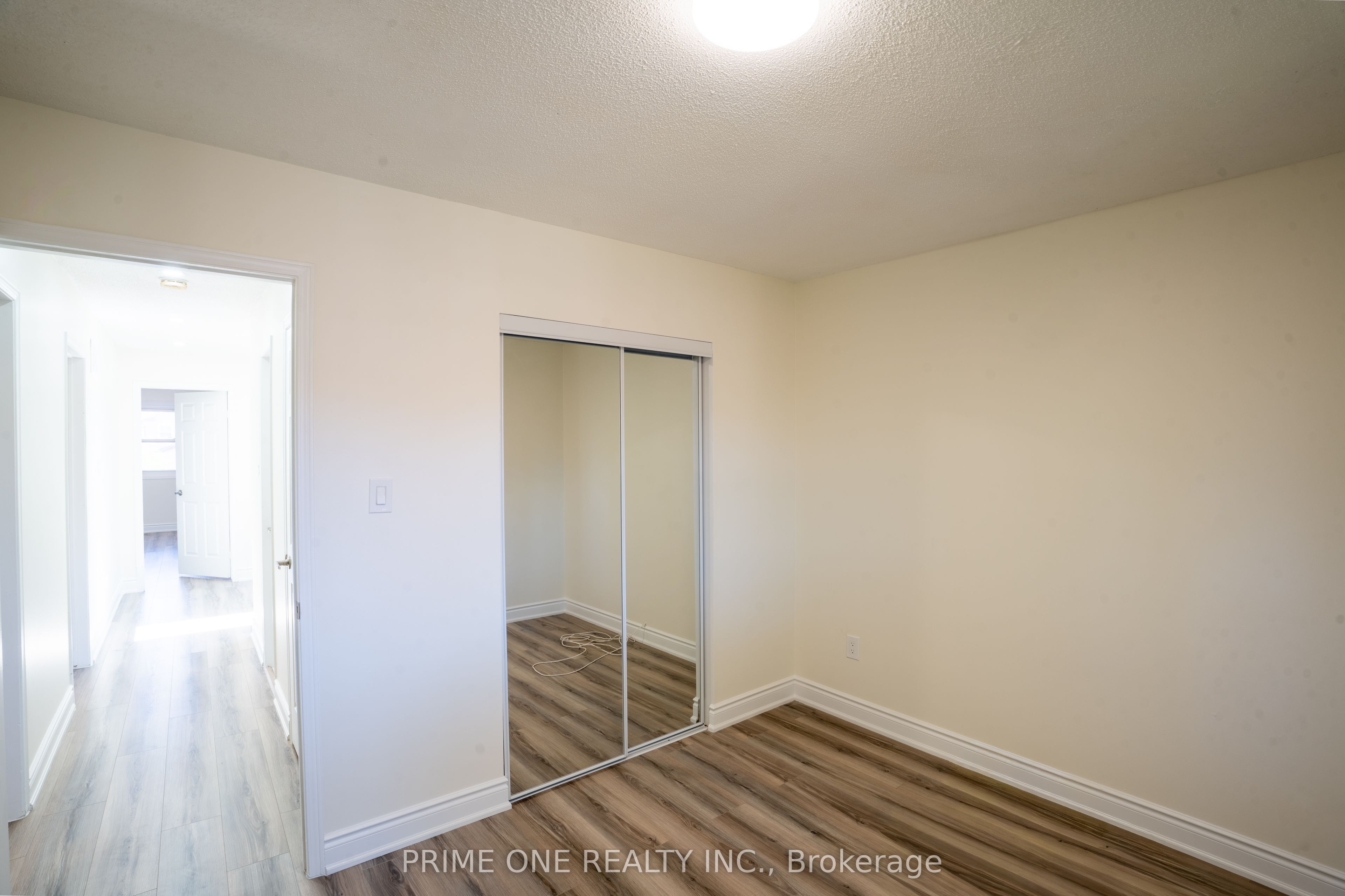 3290 Cambourne Crescent Property Photo 29