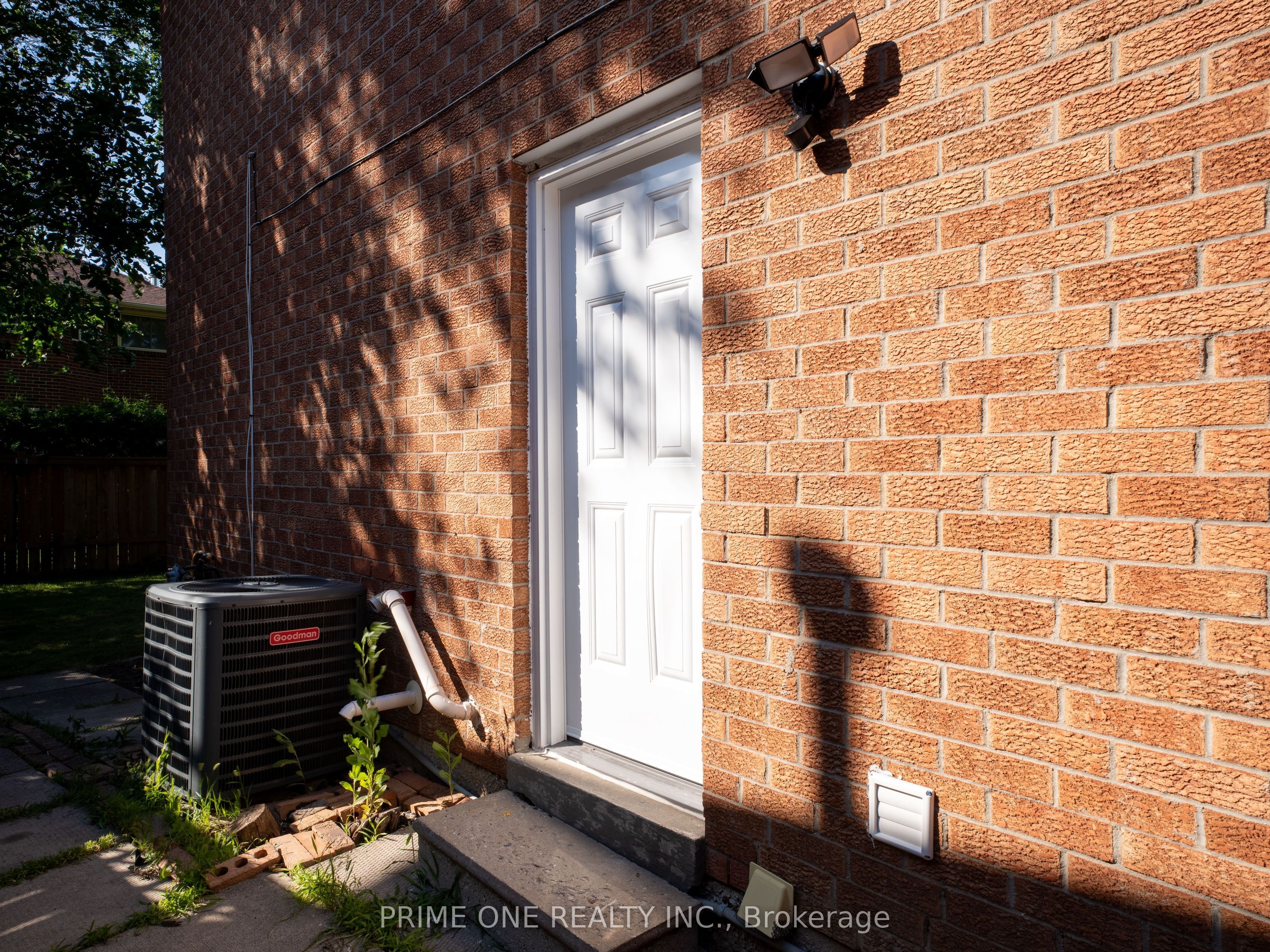 3290 Cambourne Crescent Property Photo 46