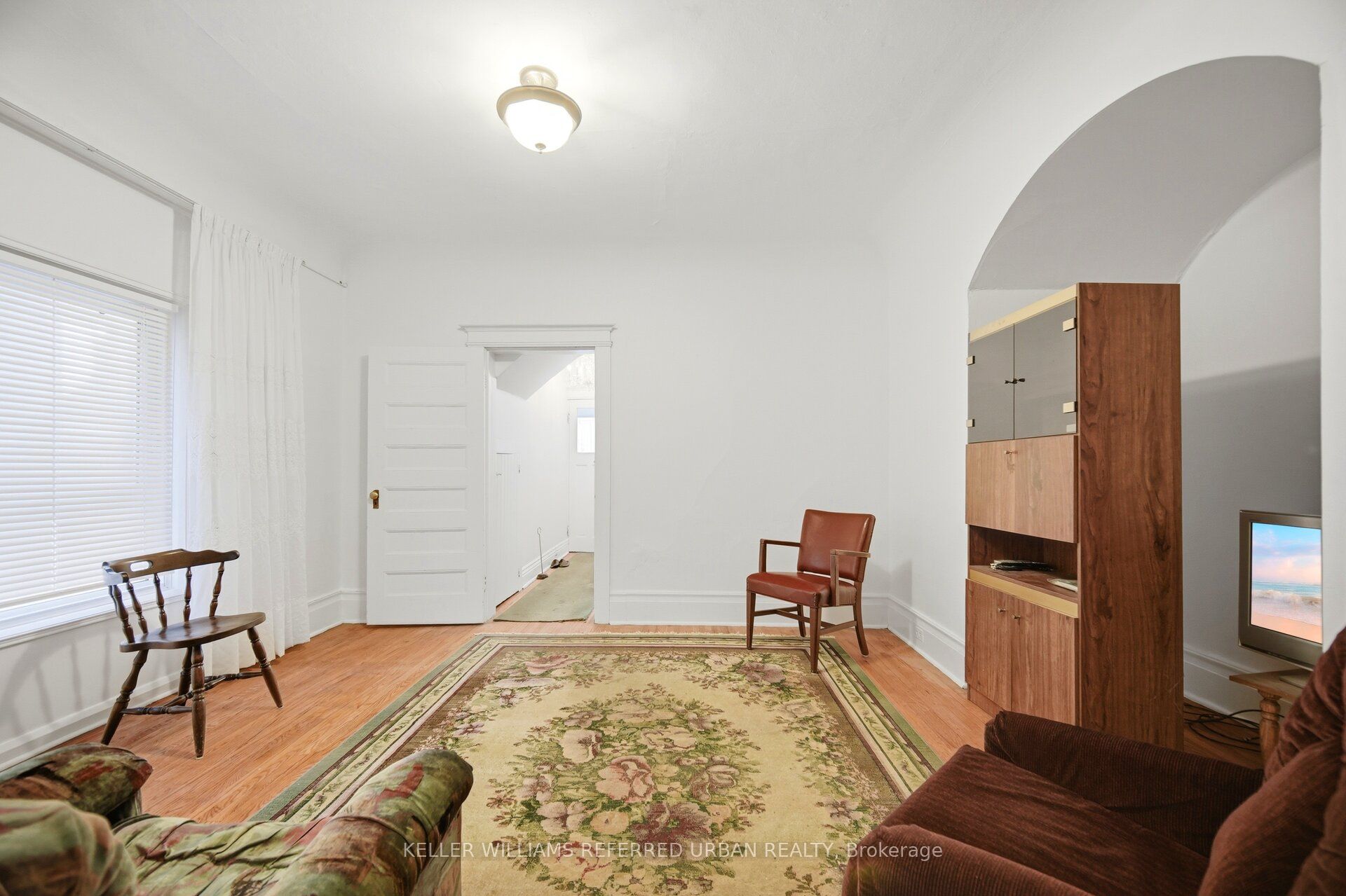 126 Close Avenue Property Photo 6