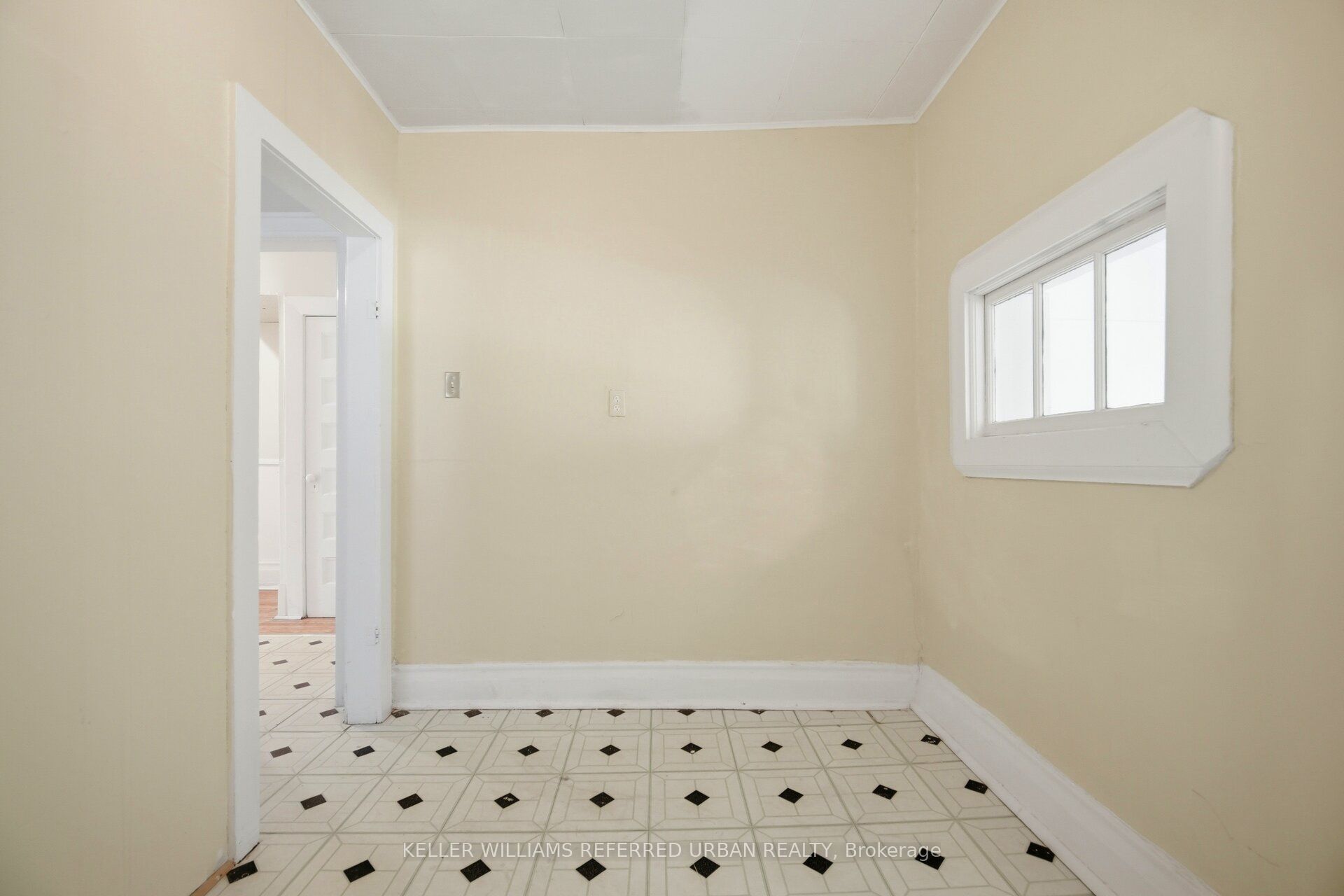 126 Close Avenue Property Photo 23