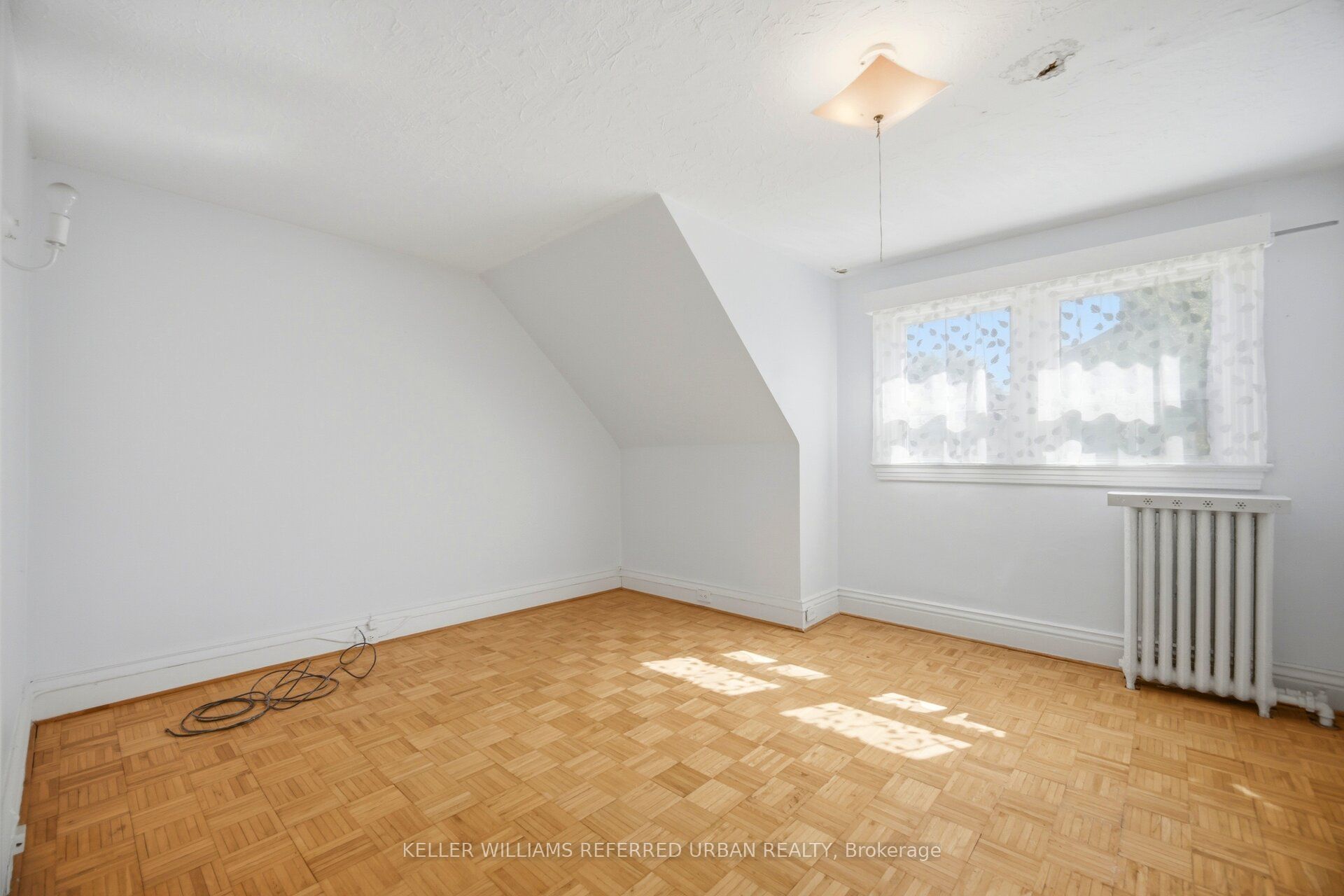 126 Close Avenue Property Photo 32